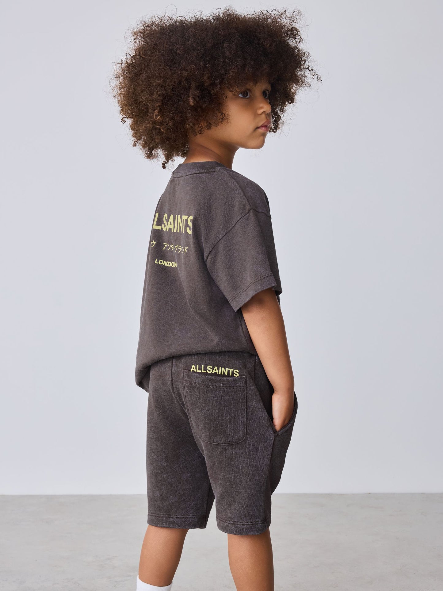 Dsiney Kidz - smALLSAINTS Washed Brown Underground T-Shirt and Sweat Shorts Younger Set image 3