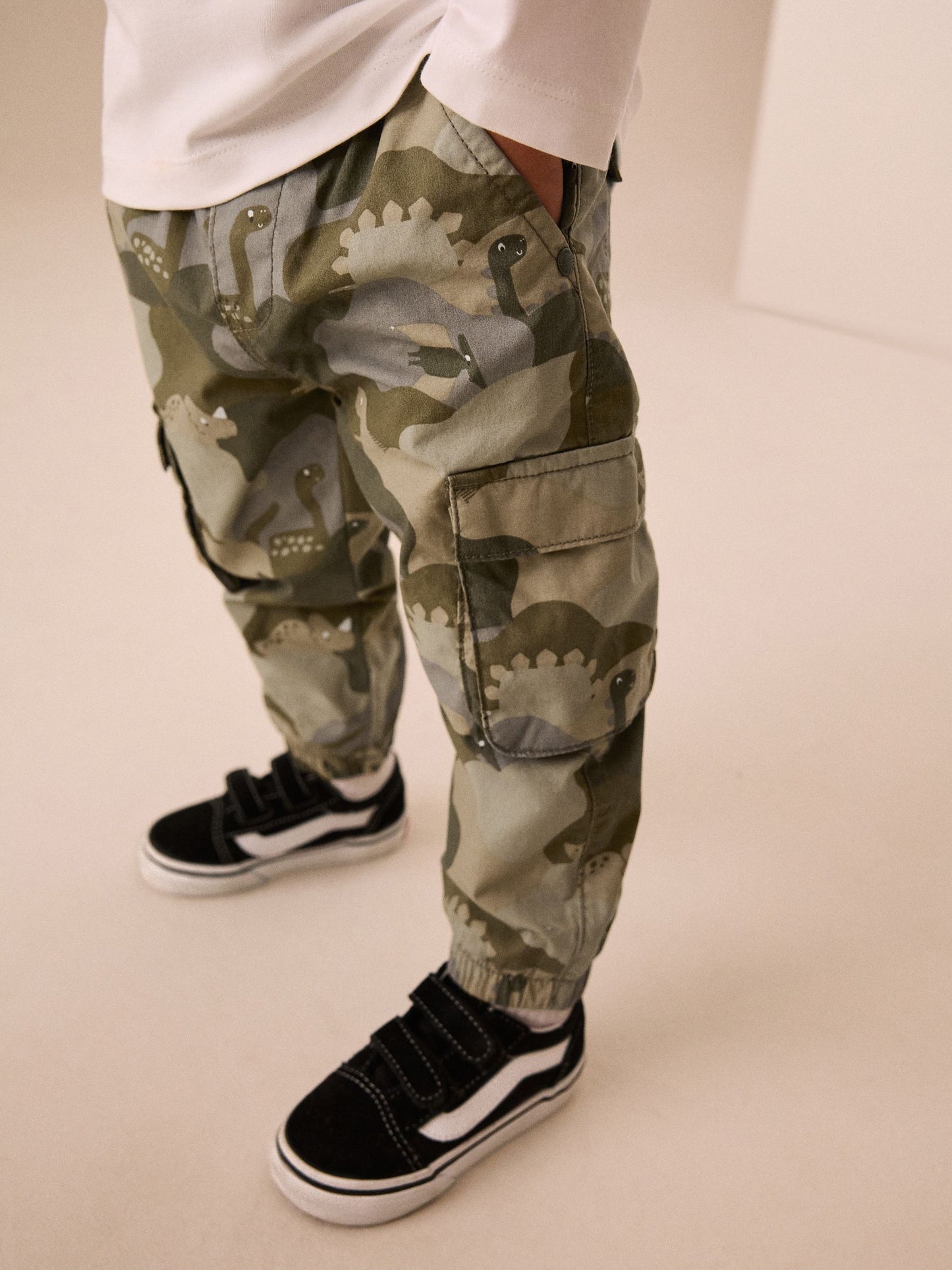 Dsiney Kidz - Camouflage Lined Cargo Trousers (3mths-7yrs) image 2