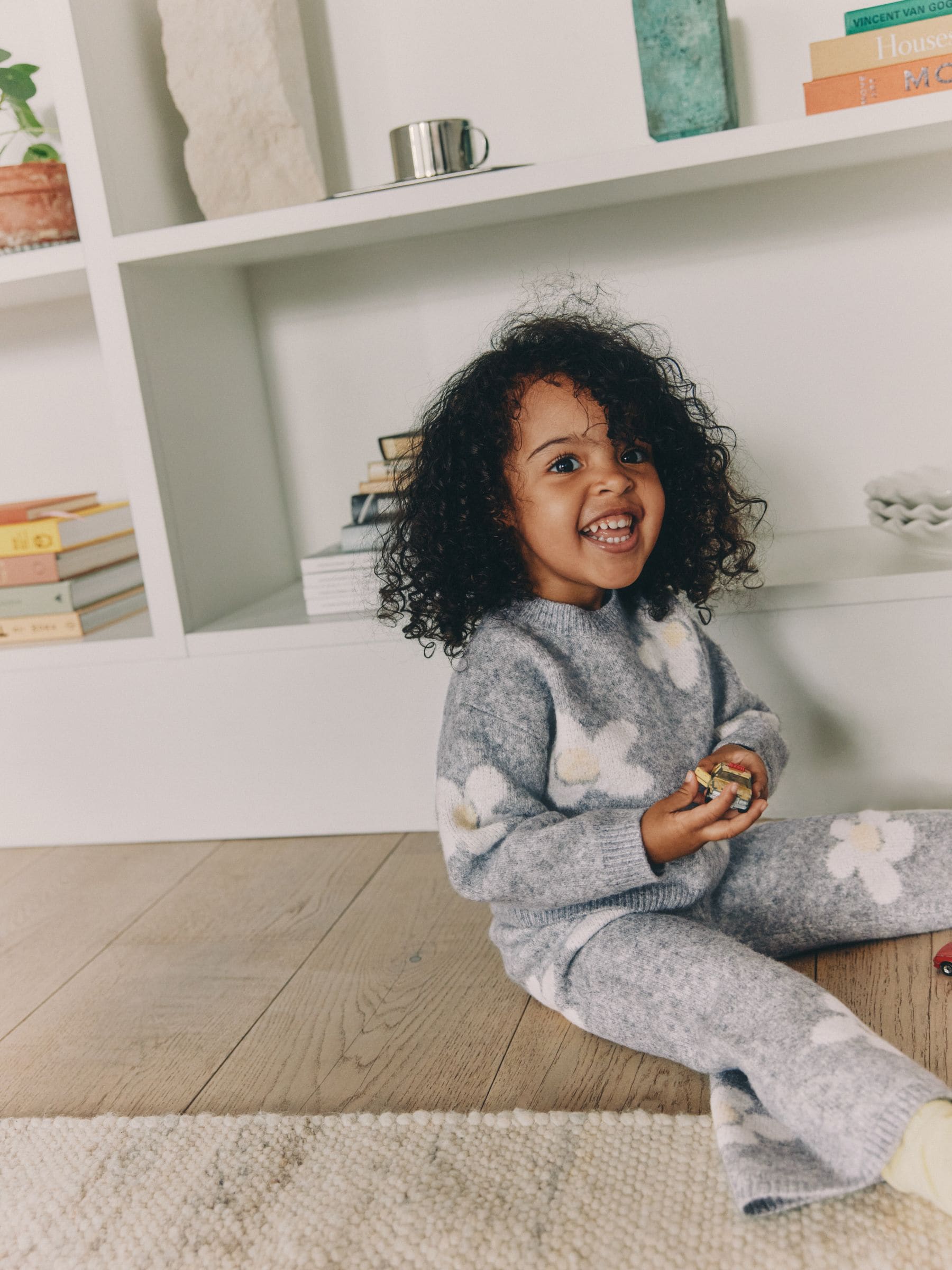 Grey Daisy Jumper and Trousers Set (3mths-7yrs) image 1
