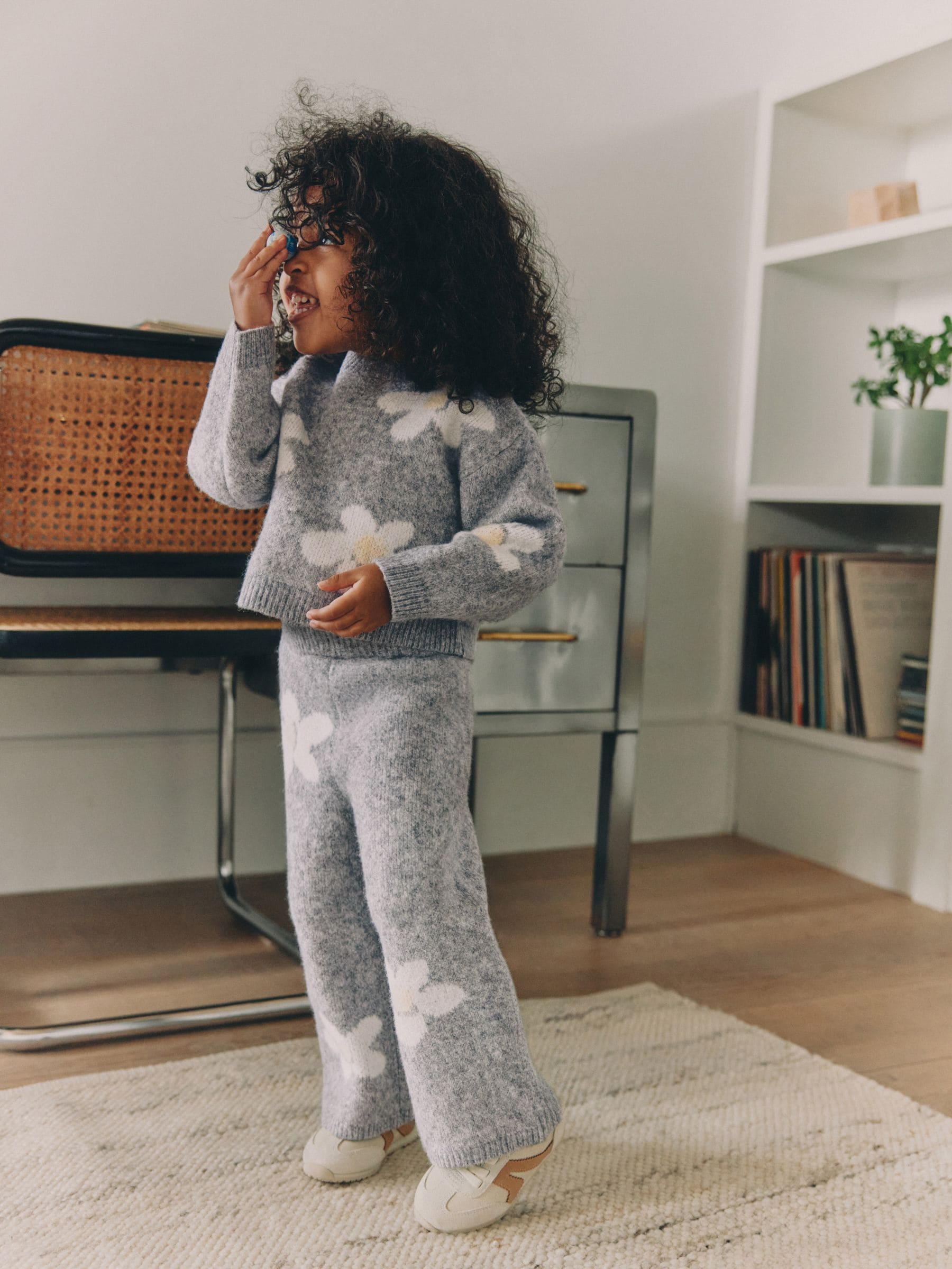 Grey Daisy Jumper and Trousers Set (3mths-7yrs) image 2