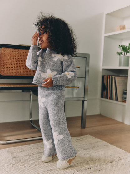 Grey Daisy Jumper and Trousers Set (3mths-7yrs) image 2