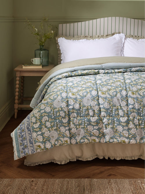 Wylder Blue Annabelle Vintage Floral Bedspread image 1