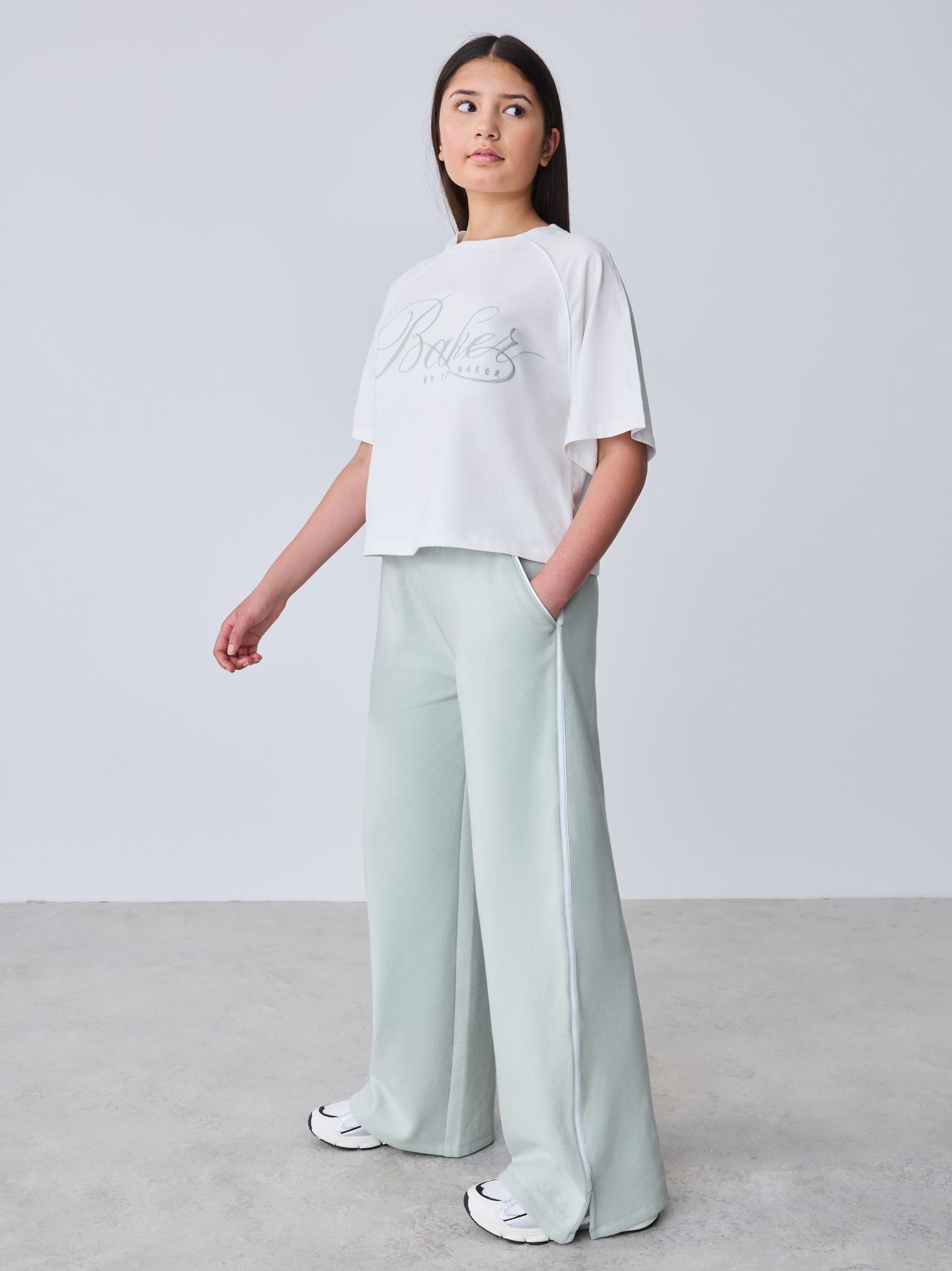 Baker by Ted Baker Green Boxy T-Shirt & Contrast Waistband Trousers Set 2 Piece image 4
