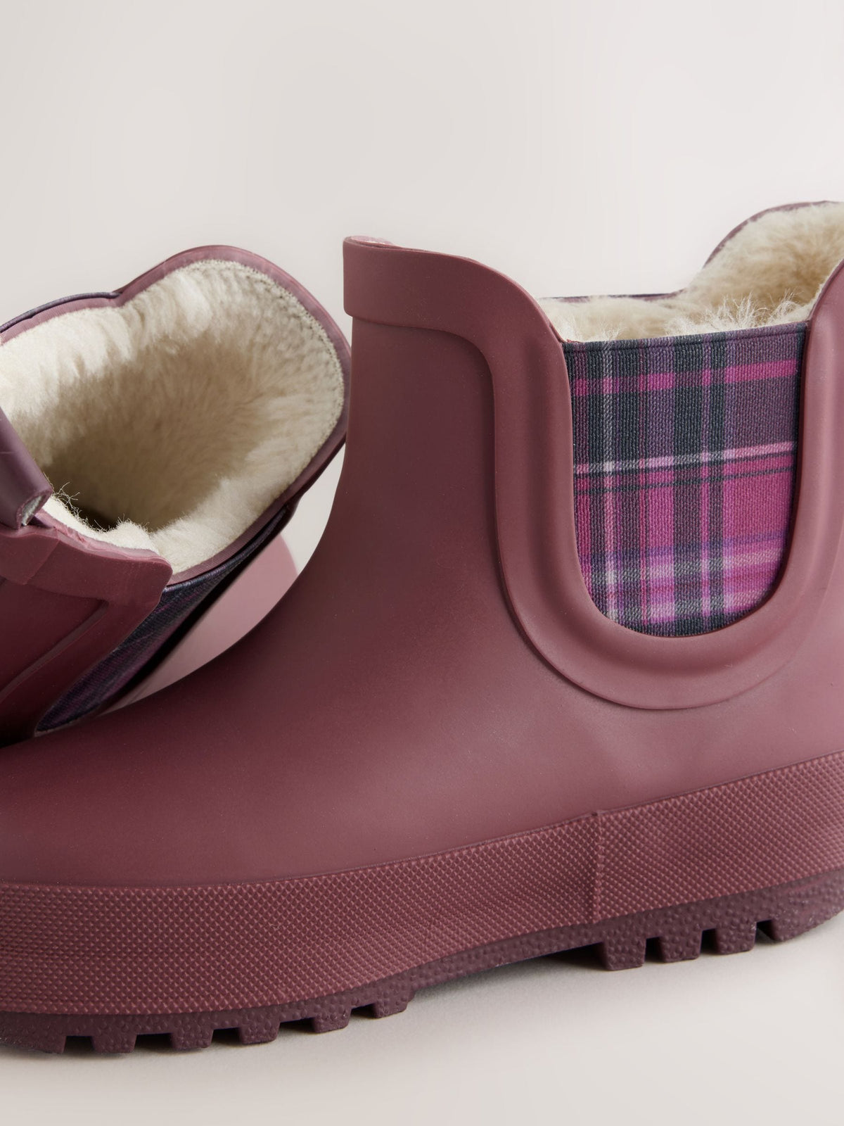 Dsiney Kidz - Burgundy Red Chelsea Wellies image 4