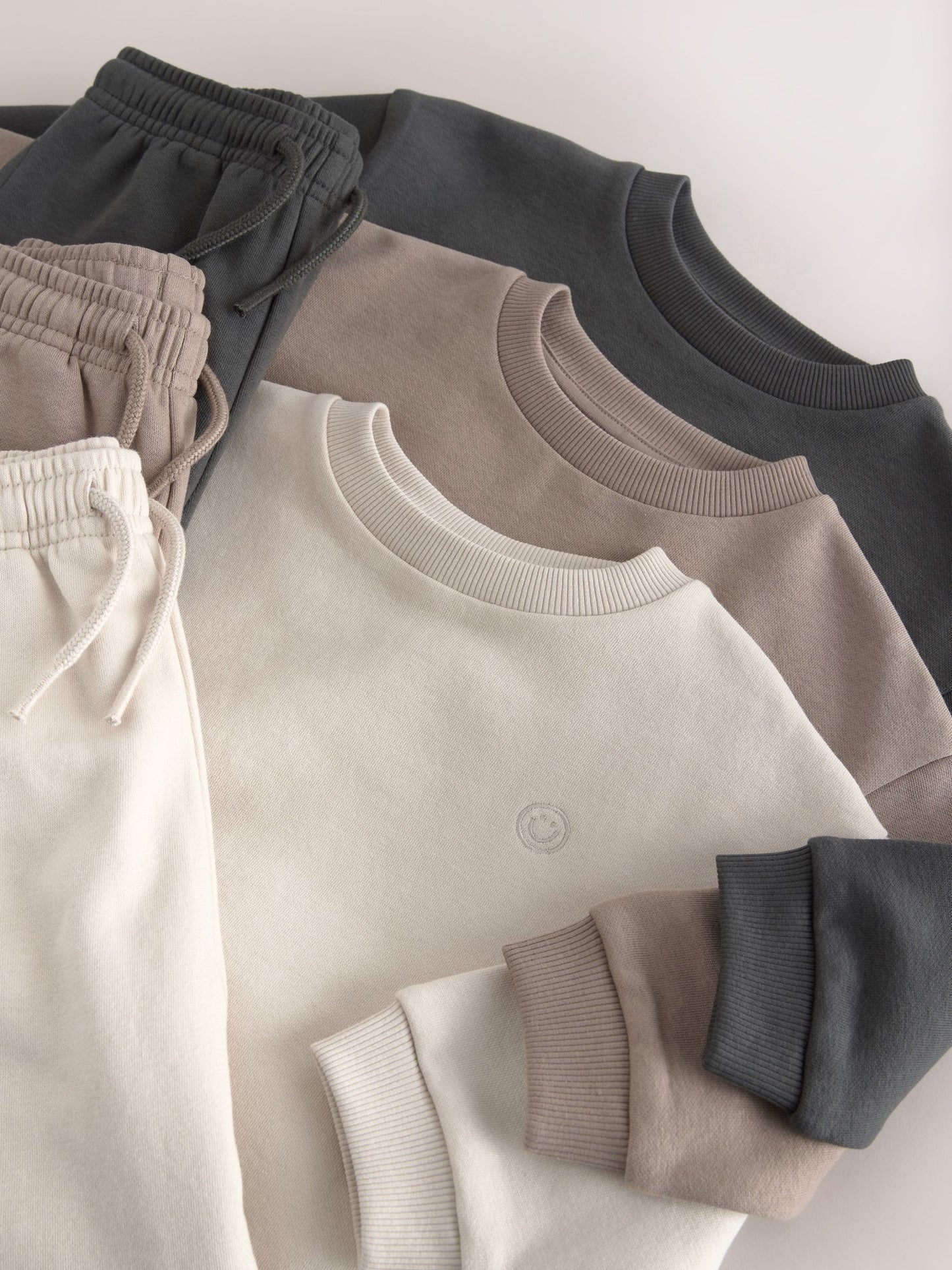 Dsiney Kidz - Neutral Sweat Top & Joggers Set 6 Piece (3mths-7yrs) image 10