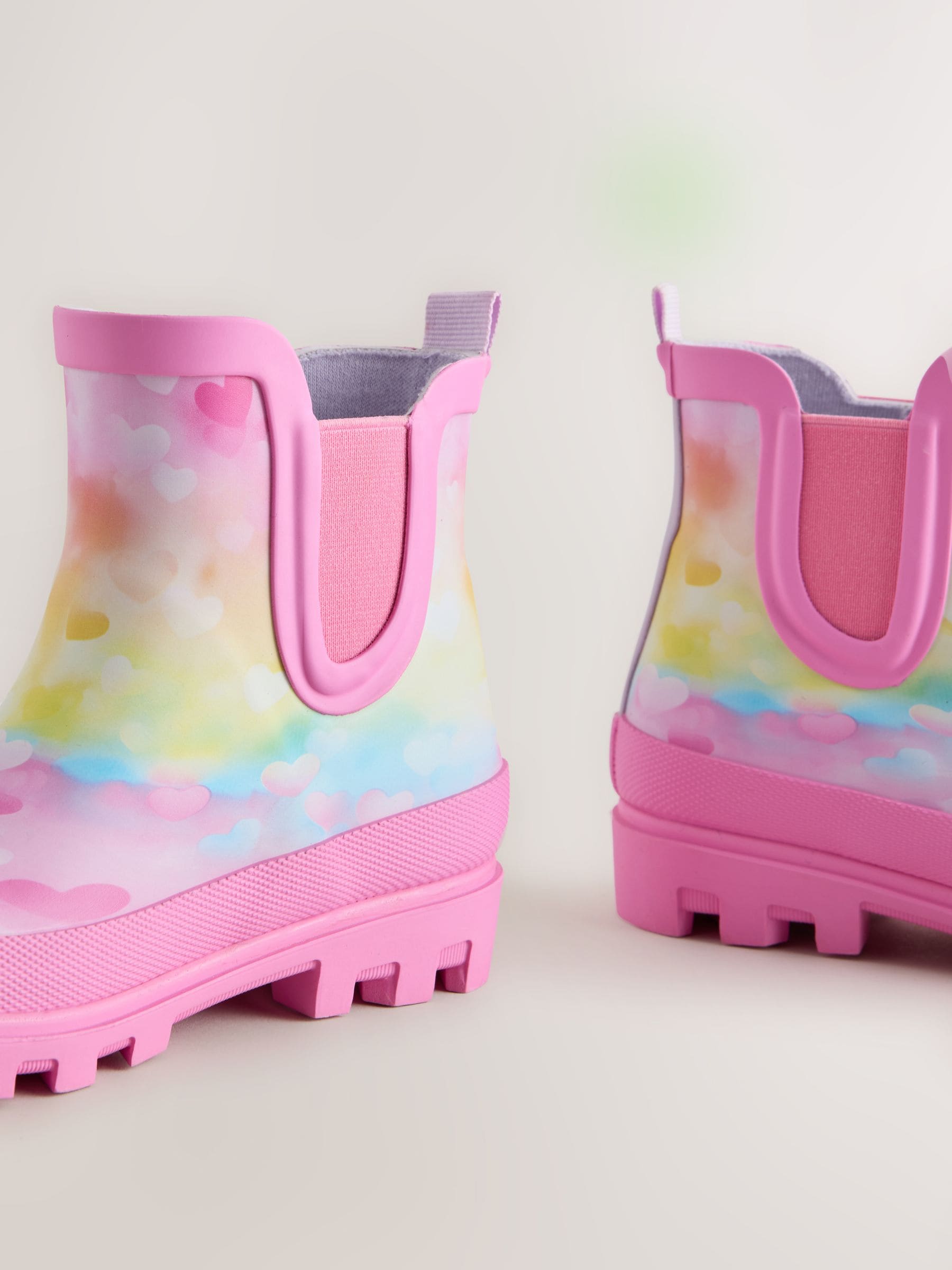Pink/Rainbow Heart Print Chelsea Wellies image 3