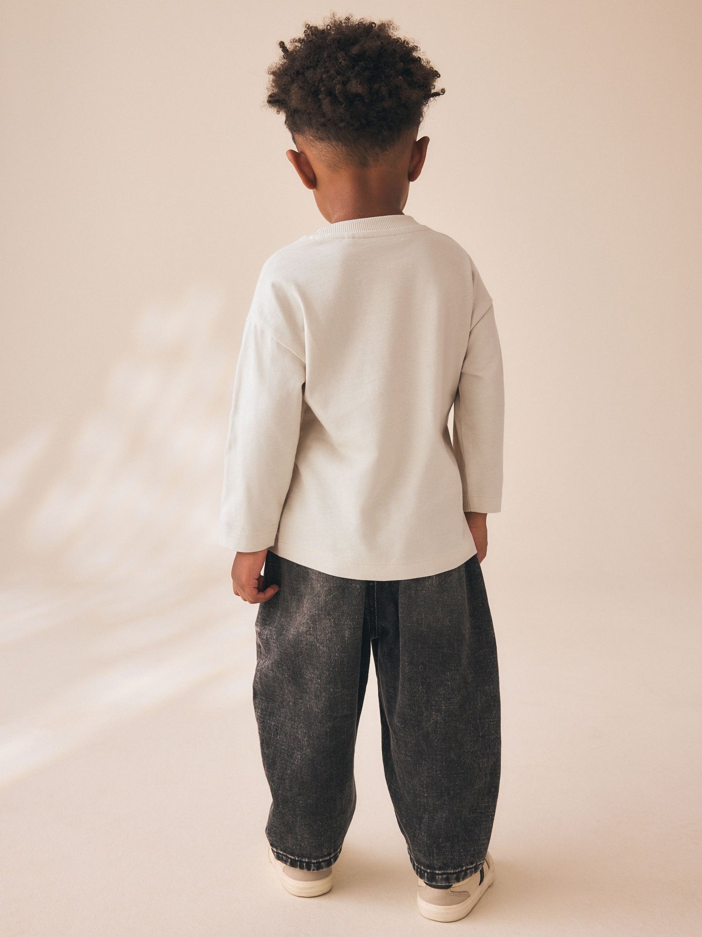 Dsiney Kidz - Neutral Bear Long Sleeve Embroidered T-Shirt (3mths-7yrs) image 3