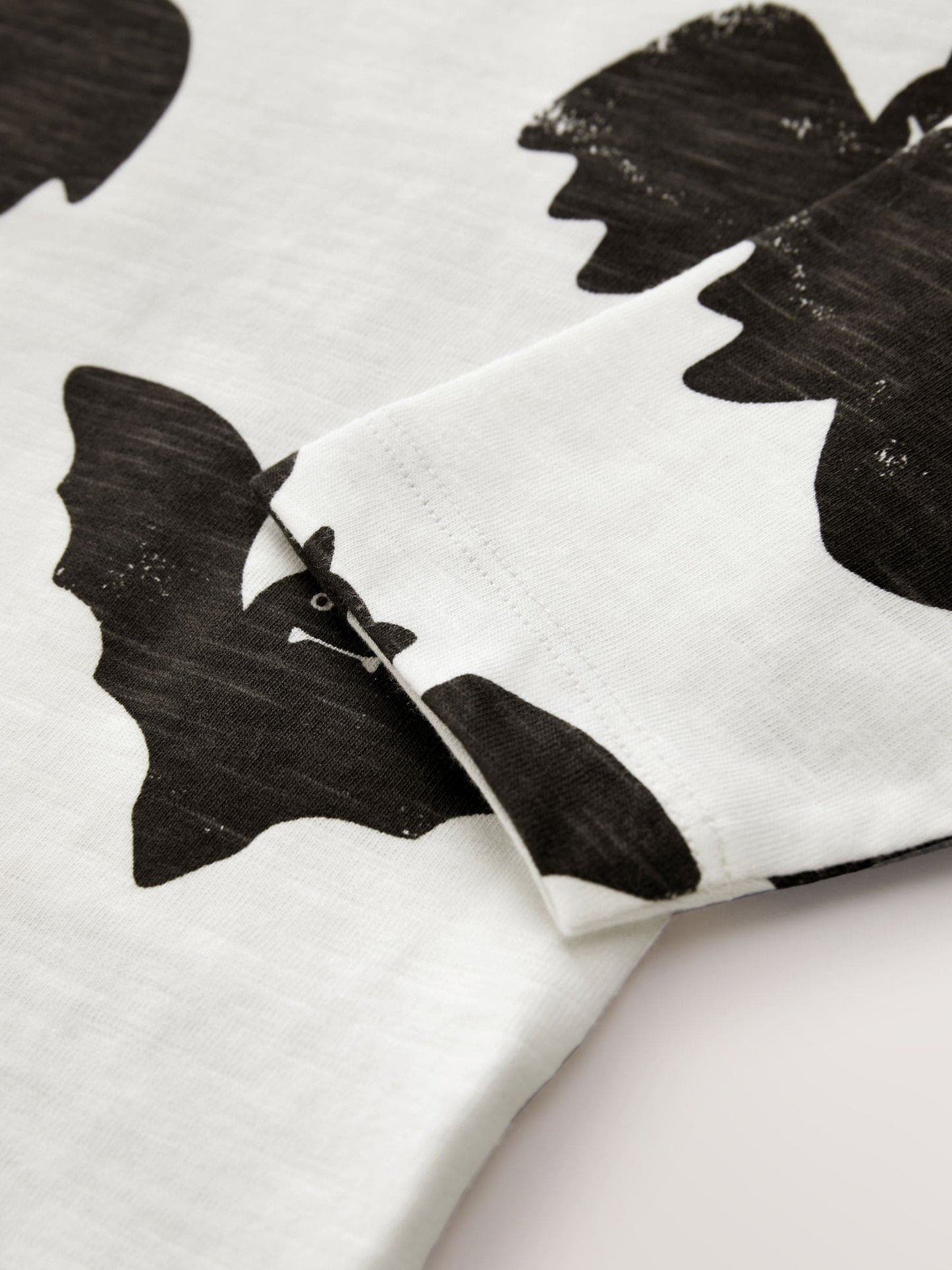 Dsiney Kidz - White/Black Halloween Bat All Over Print Long Sleeve Back Graphic T-Shirt (3mths-7yrs) image 8
