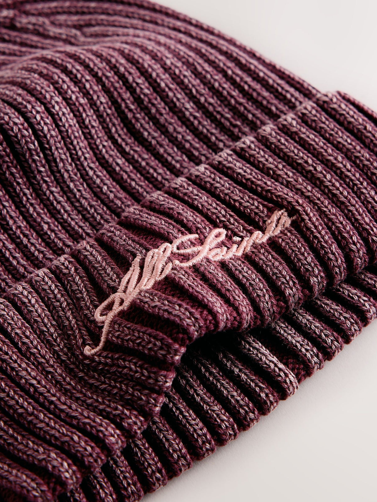 smALLSAINTS Pink Underground Knitted Logo Beanie - image 7