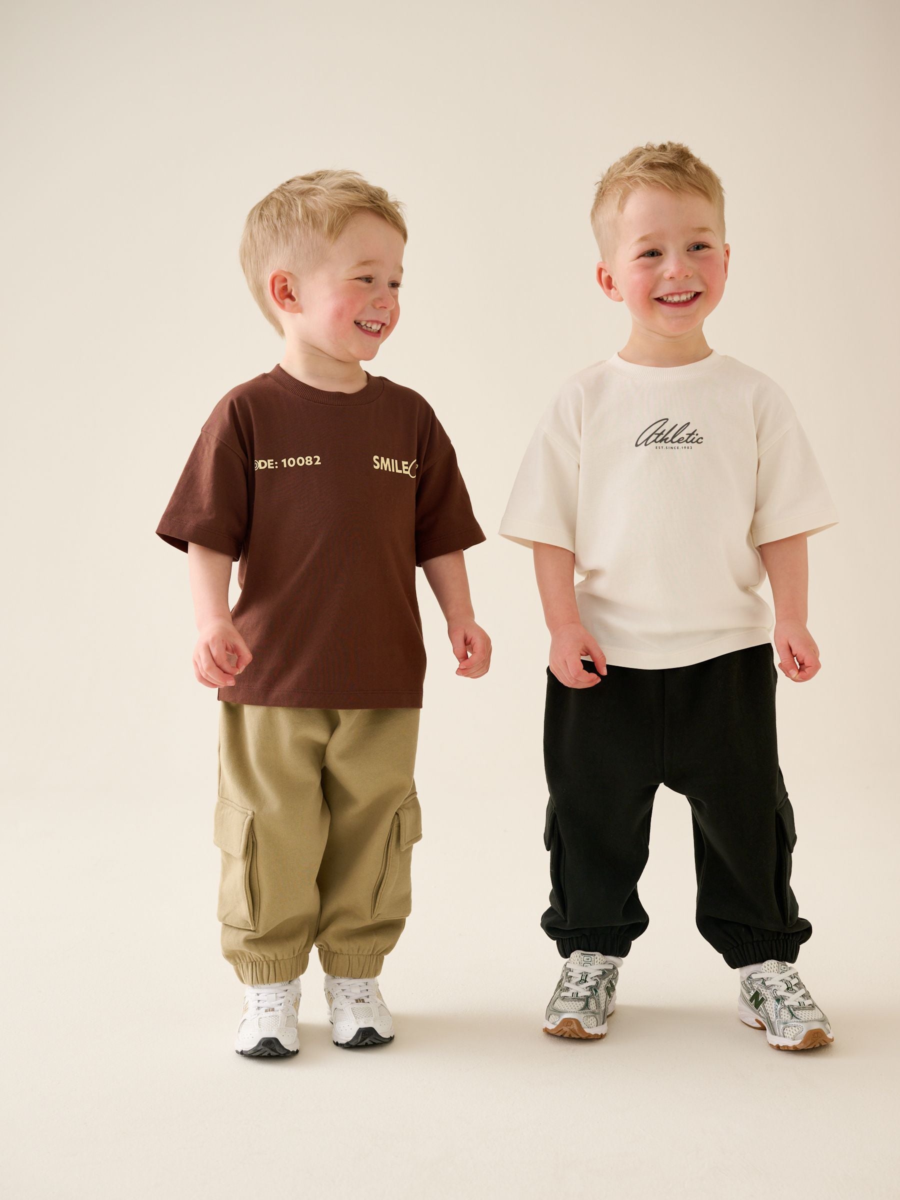 Brown/Cream T-Shirt & Joggers Set 4 Peice (3mths-7yrs) image 1