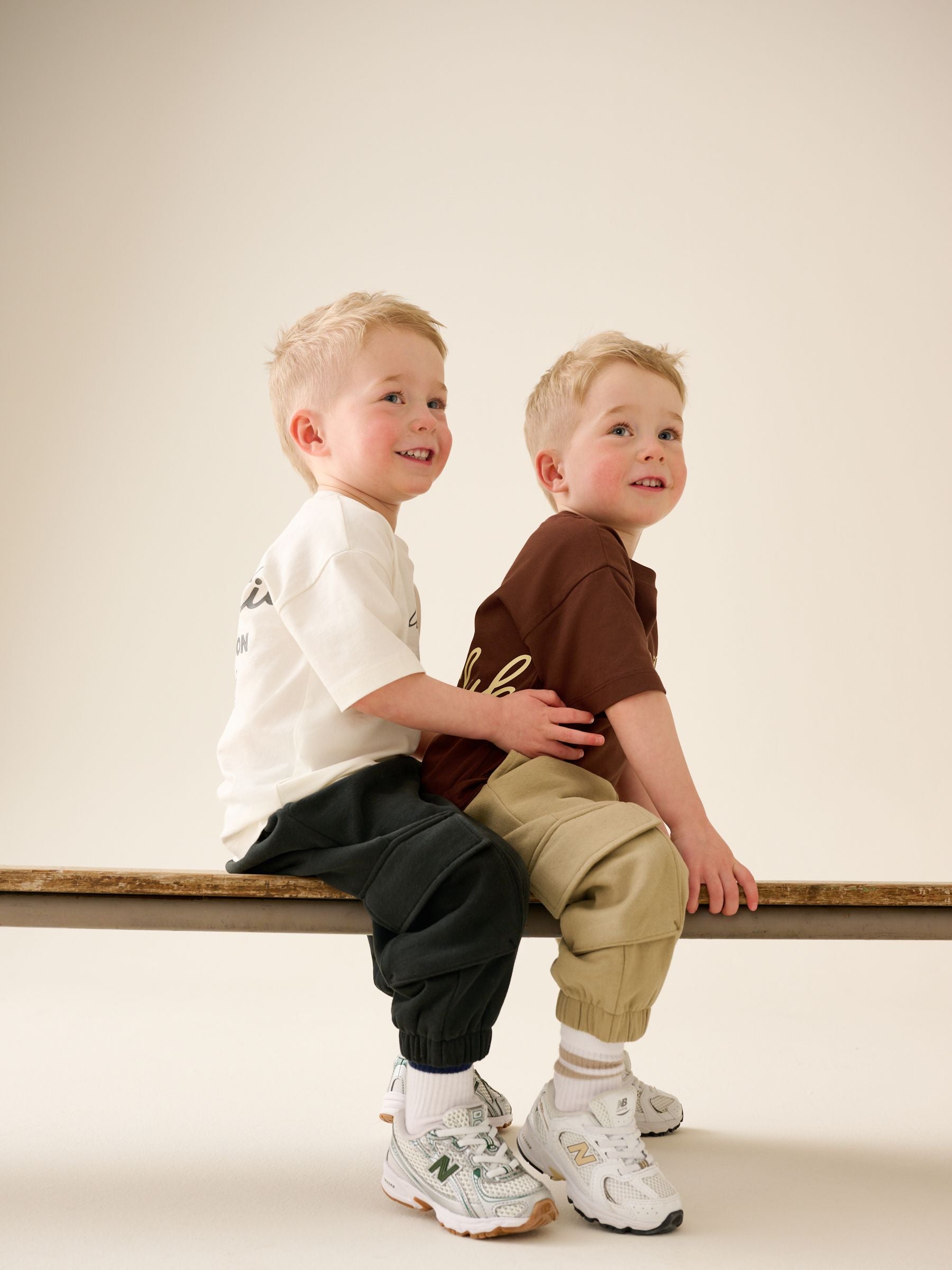 Brown/Cream T-Shirt & Joggers Set 4 Peice (3mths-7yrs) image 5