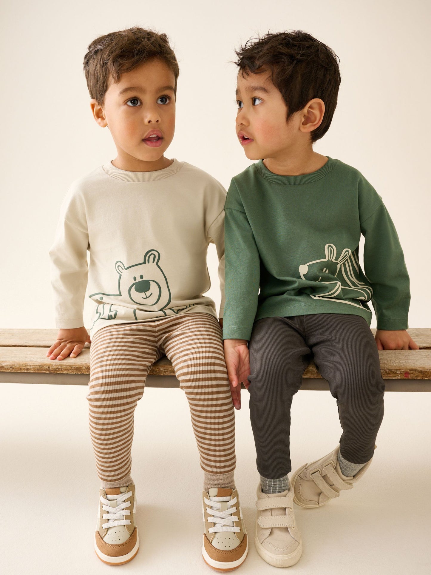 Brown/Cream Woodland Graphic Printed Top and Leggings Set 2 Pack (3mths-7yrs) image 2