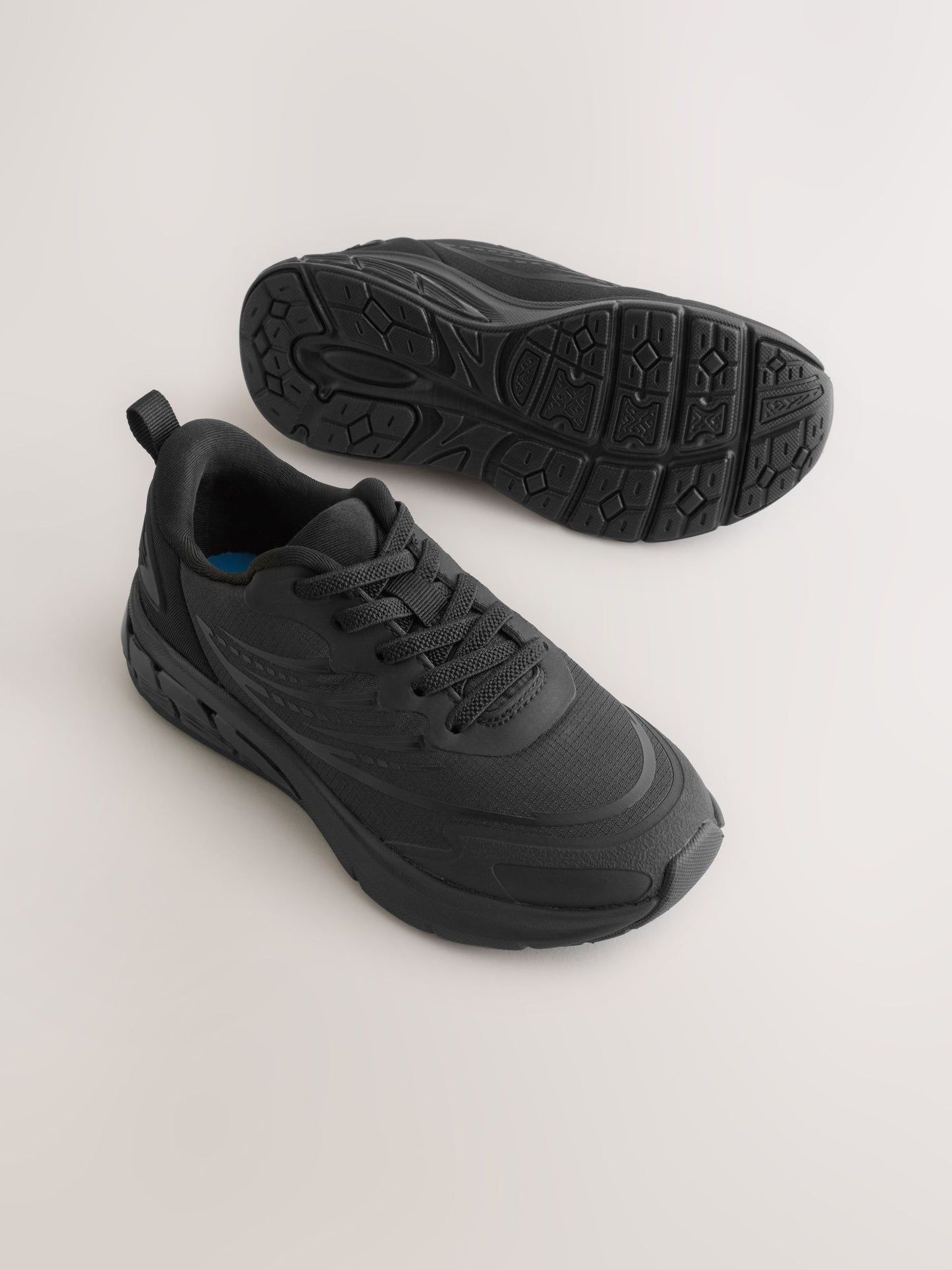 Black Standard Fit (F) Elastic Lace Trainers image 3