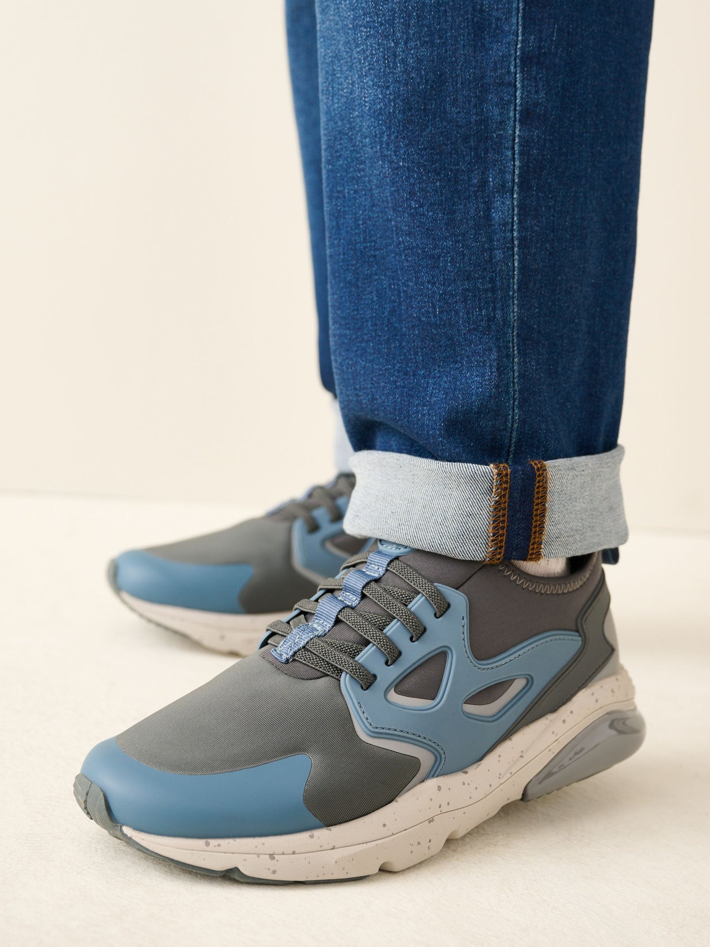 Grey Standard Fit (F) Elastic Lace Trainers image 2