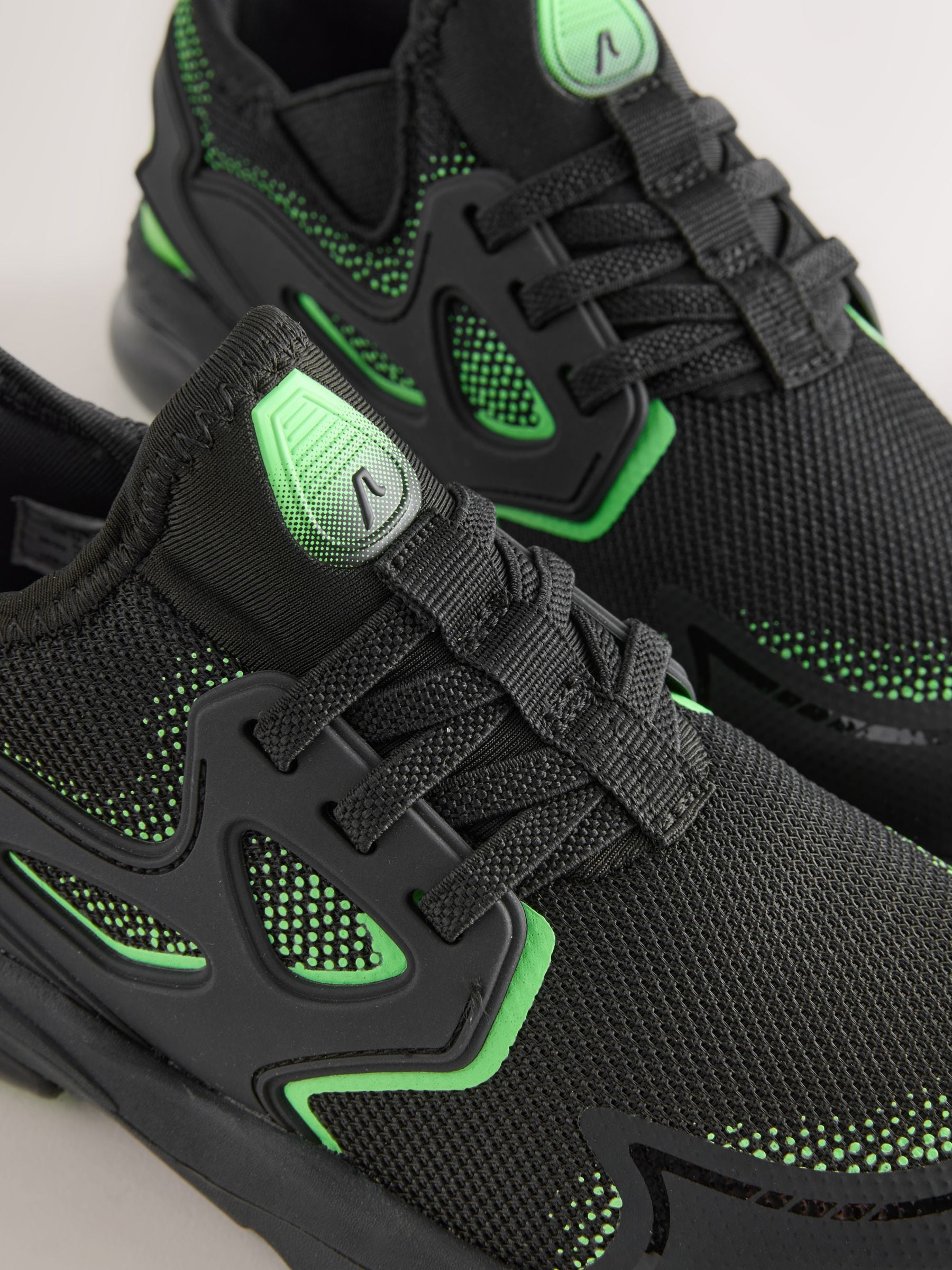 Black/Green Standard Fit (F) Elastic Lace Trainers image 7