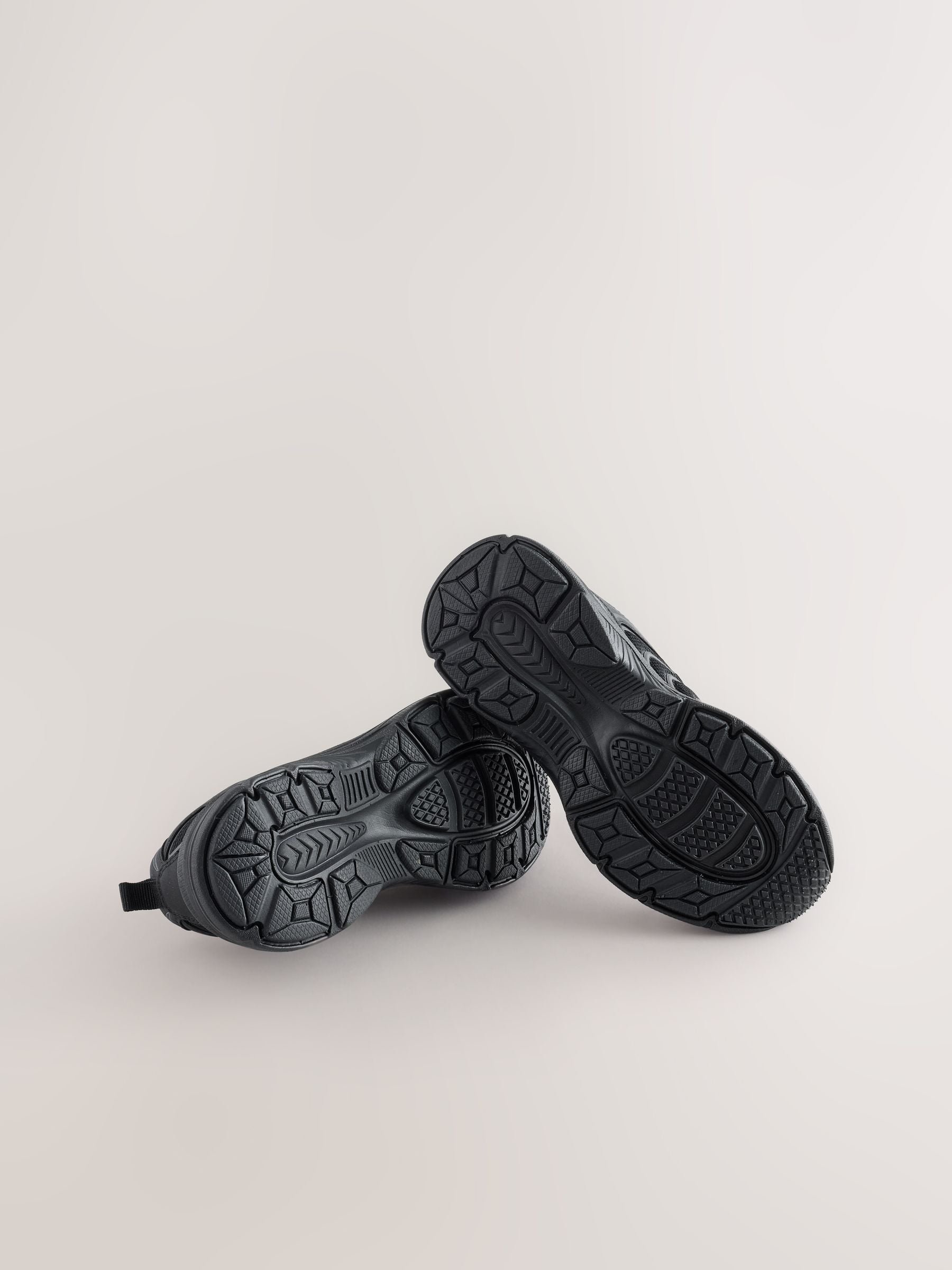 Black Standard Fit (F) Elastic Lace Trainers image 3