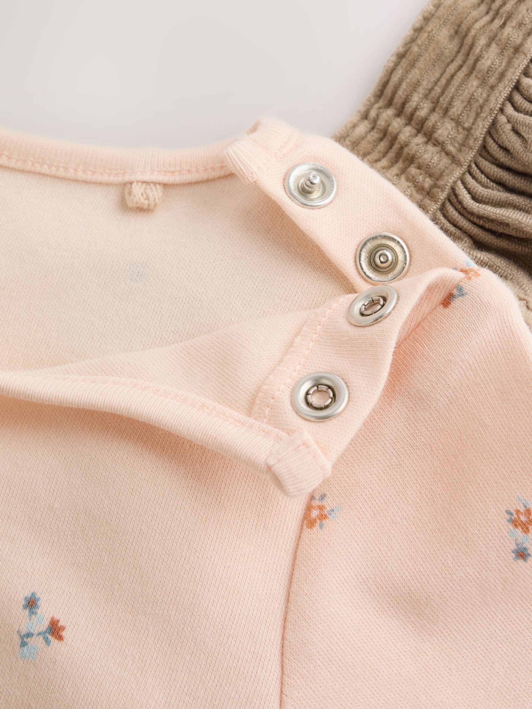 Sage Green Cord Dungaree and Bodysuit Baby Set 2 Piece (0mths-2yrs) image 7