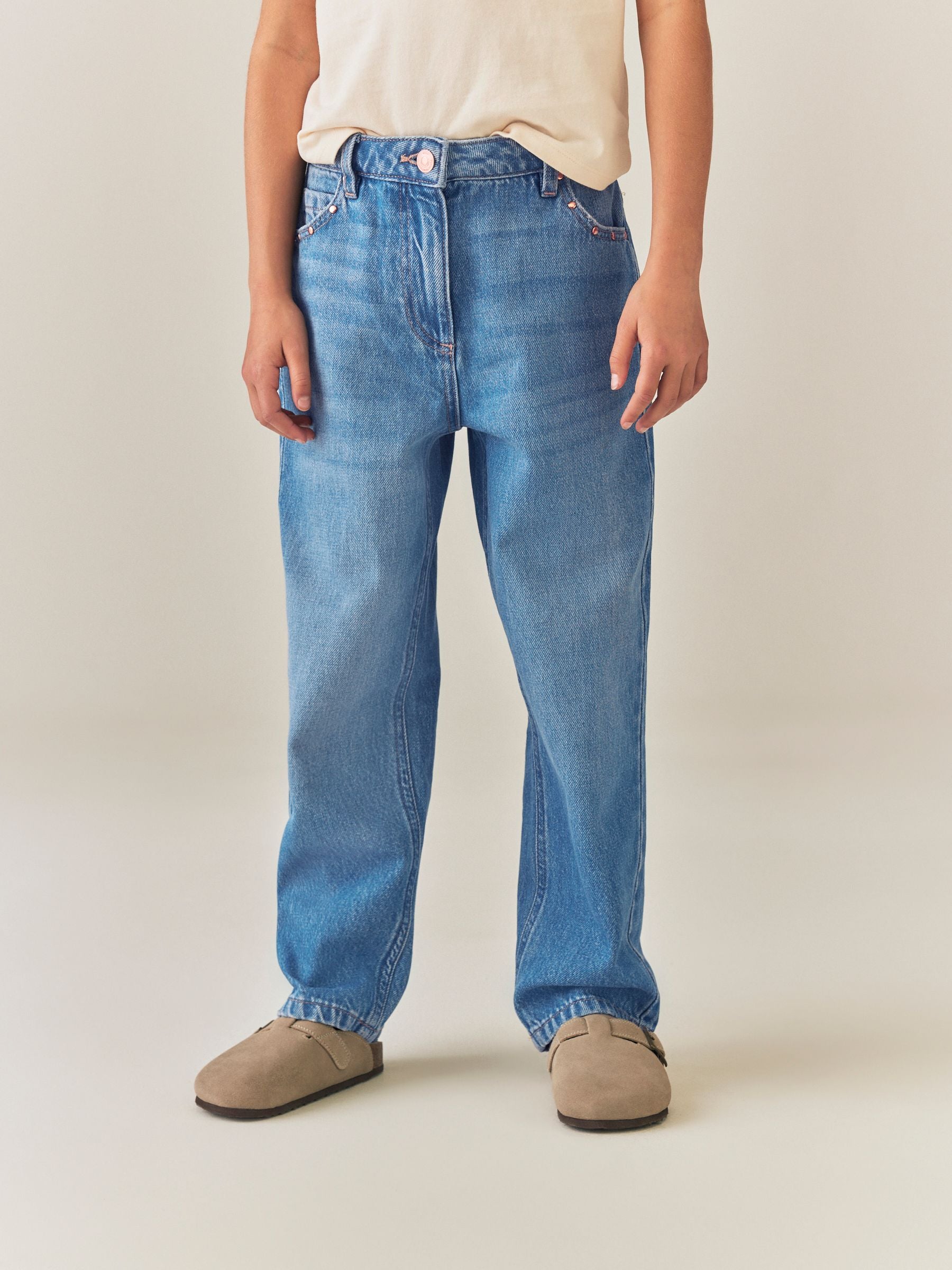 Dsiney Kidz - Mid Wash Stud Pocket Detail Straight Leg Jeans (3-16yrs) image 3