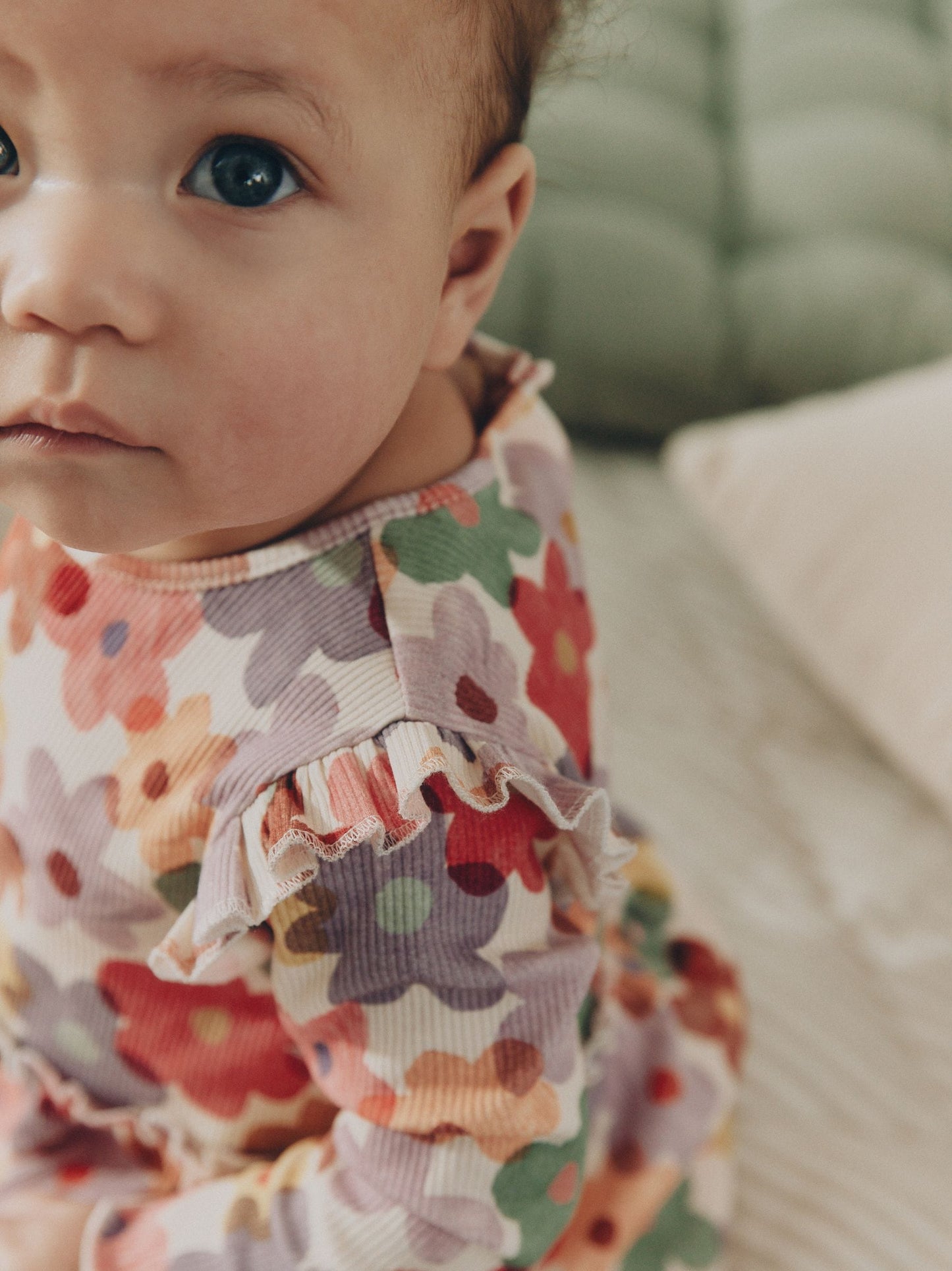 Dsiney Kidz - White Floral Peplum Top and Leggings Baby Set (0mths-2yrs) image 3