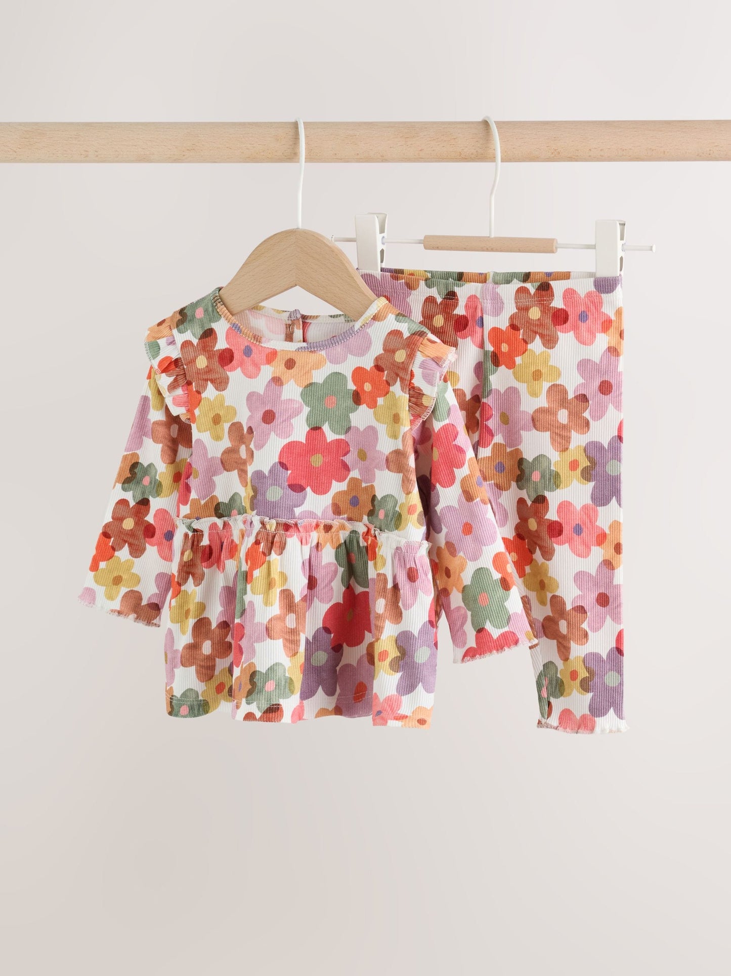Dsiney Kidz - White Floral Peplum Top and Leggings Baby Set (0mths-2yrs) image 5