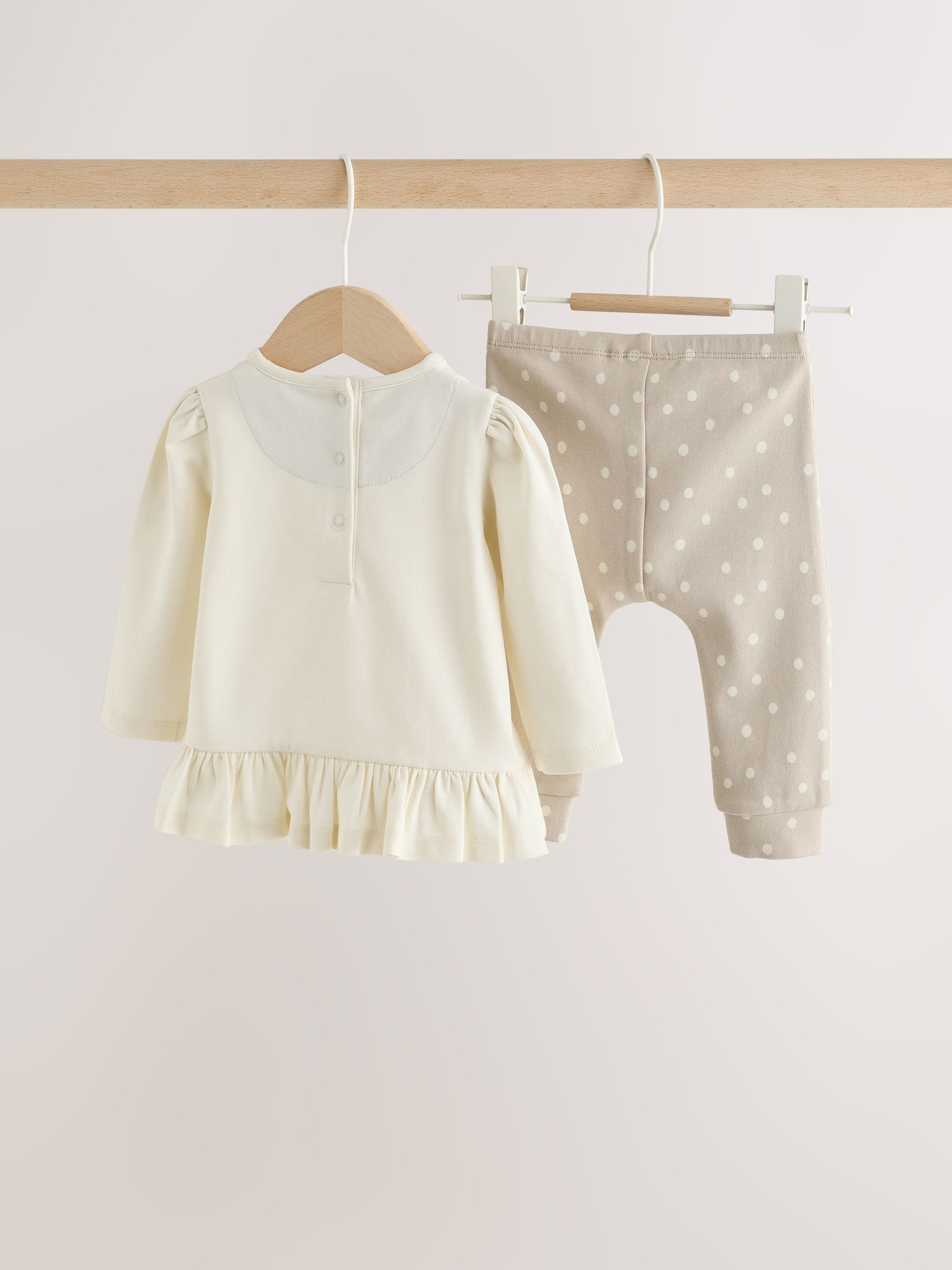 Ecru Bunny Baby Top And Legging 2 Piece Set (0mths-2yrs) image 2