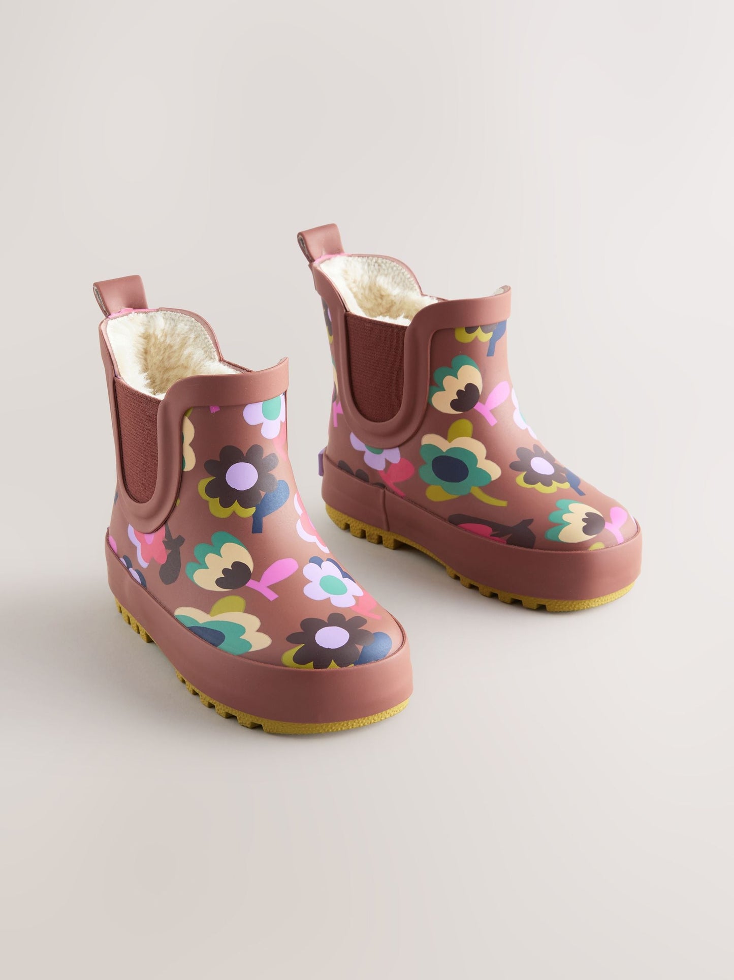 Brown Floral Chelsea Wellies image 1