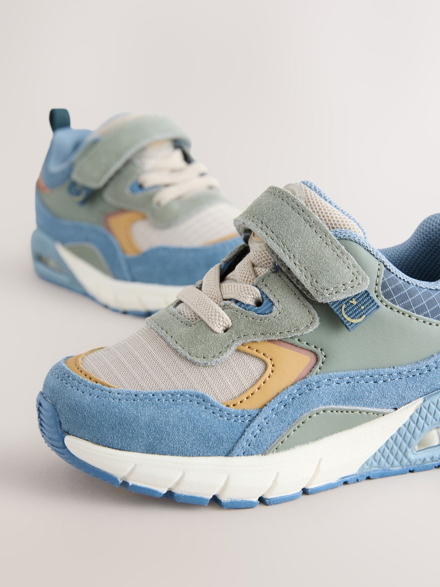 Blue Colourblock Standard Fit (F) Elastic Lace Trainers image 3