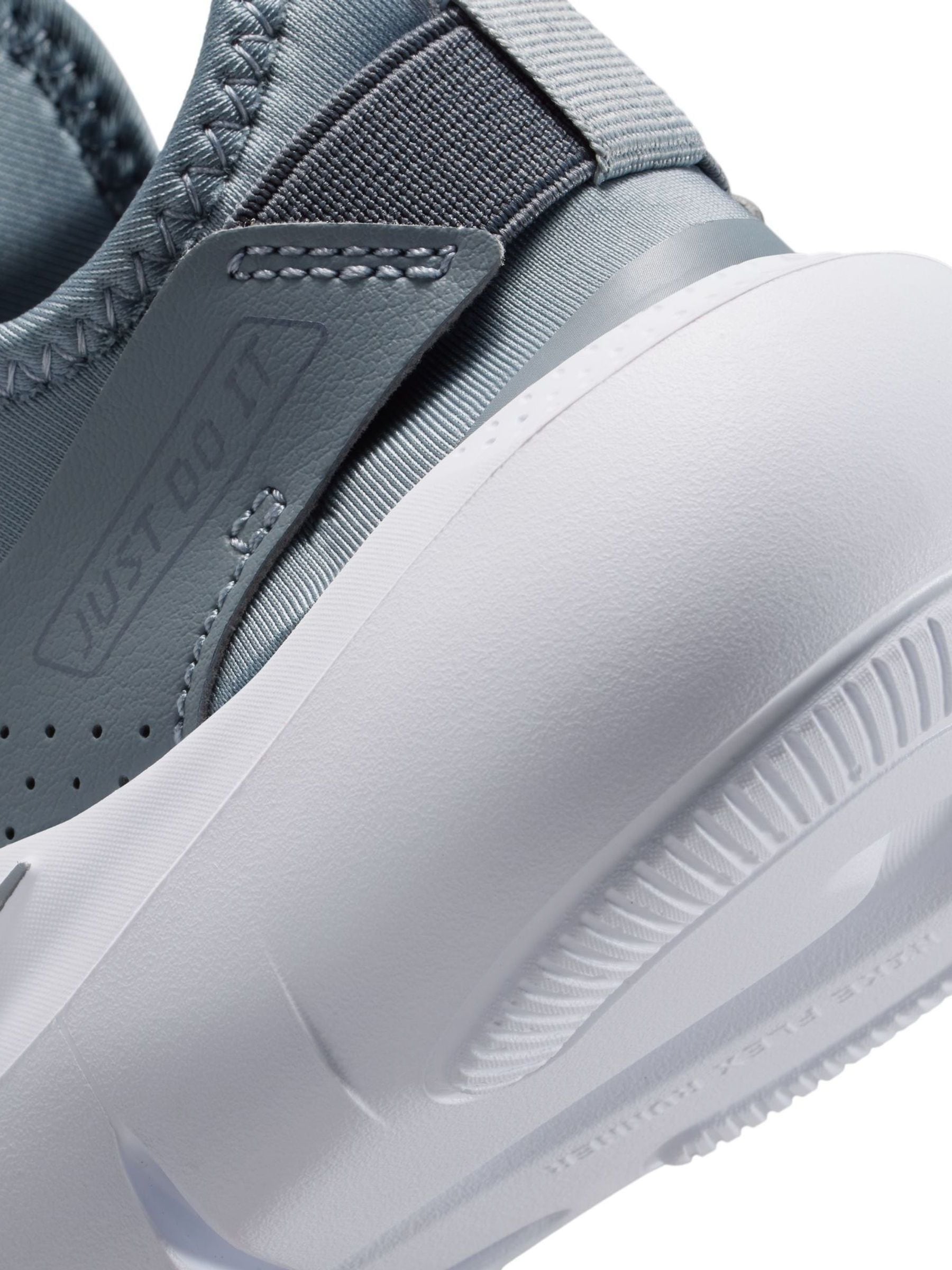 Nike Grey Junior Flex Runner 4 Trainers image 10