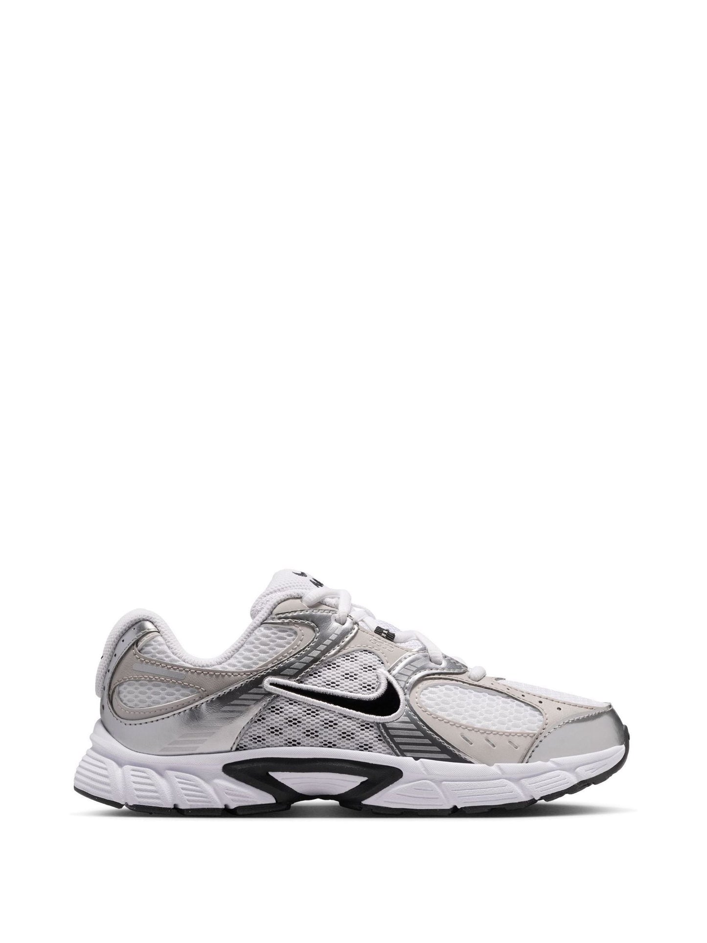 Nike White Youth V5 Runner Trainers image 1