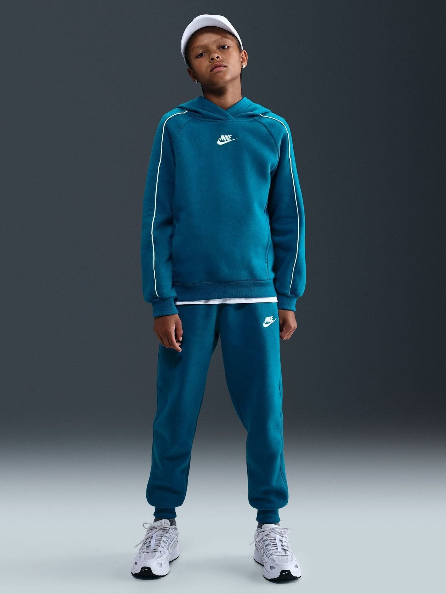Dsiney Kidz - Nike Abyss Blue Club Fleece Tracksuit image 1