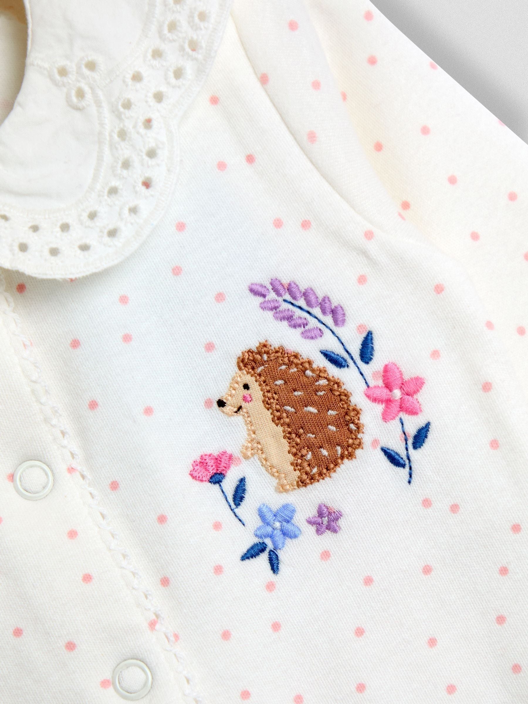 JoJo Maman Bébé Cream Speckled Hedgehog Organic Cotton Embroidered Footed Sleepsuit image 4