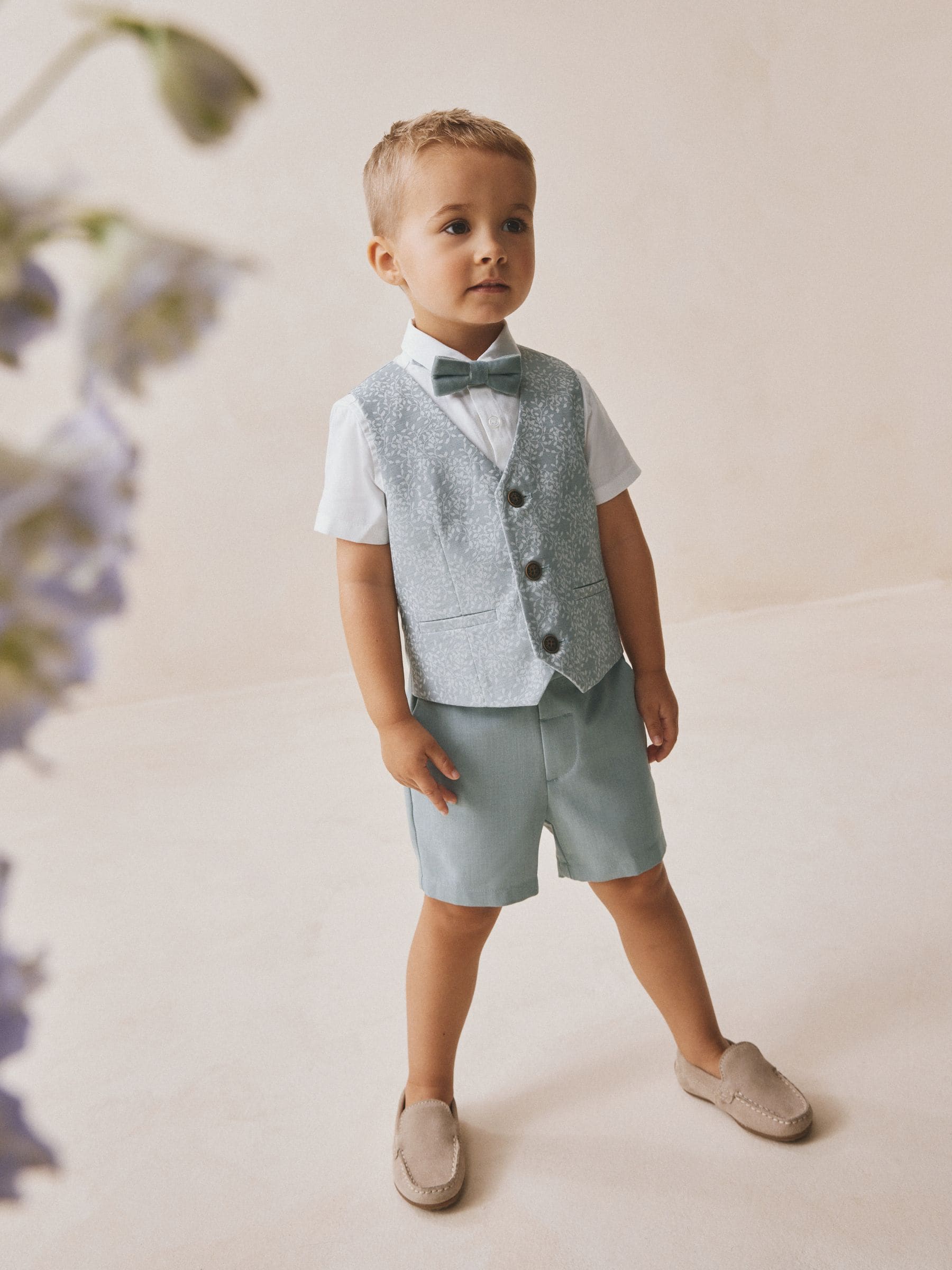 Pale Blue Waistcoat, Shirt, Shorts & Tie Set (3mths-9yrs) image 2