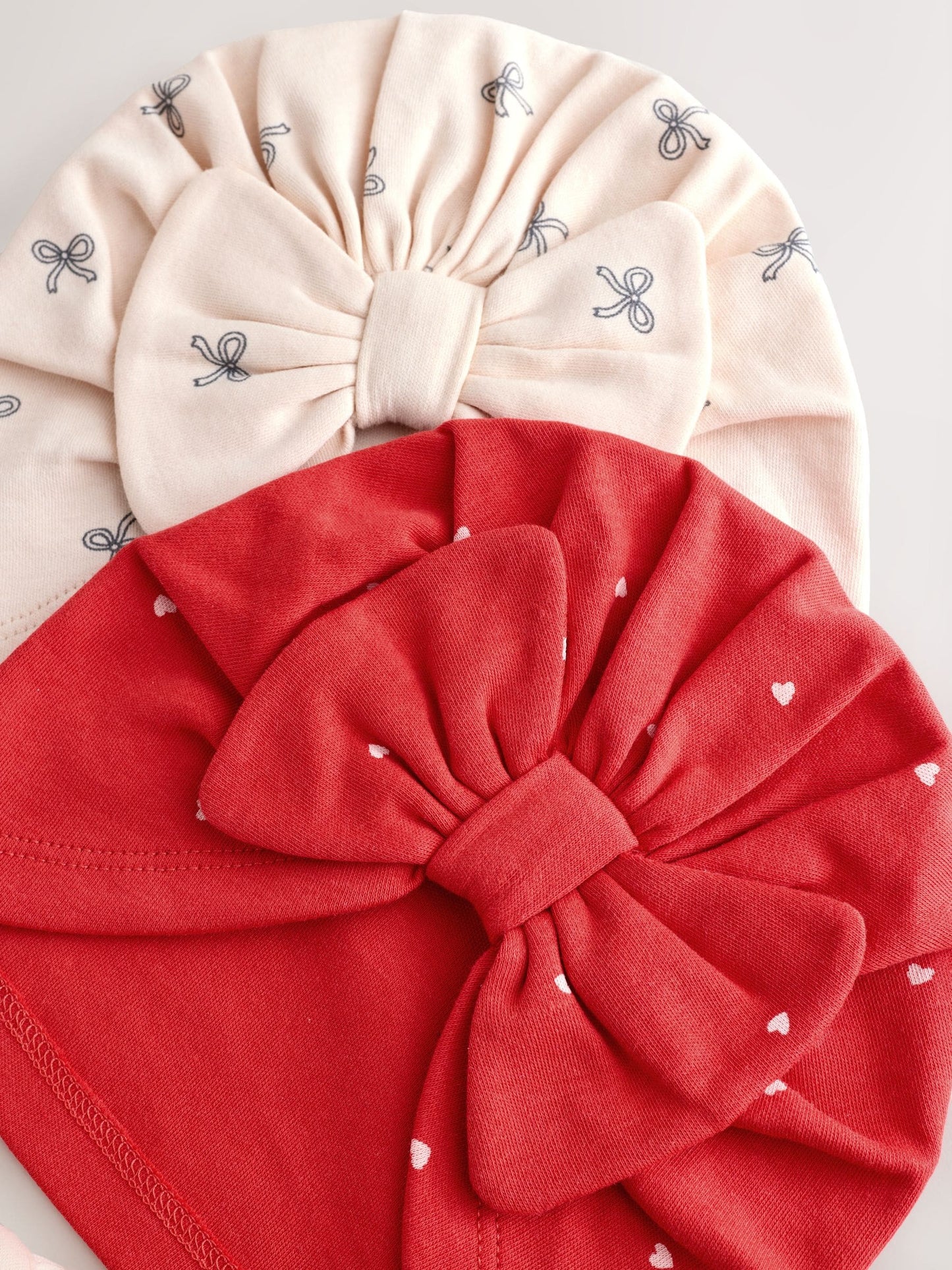Red/Cream Baby Beanies And Dibble Bibs Set 4 Piece (0-18mths)