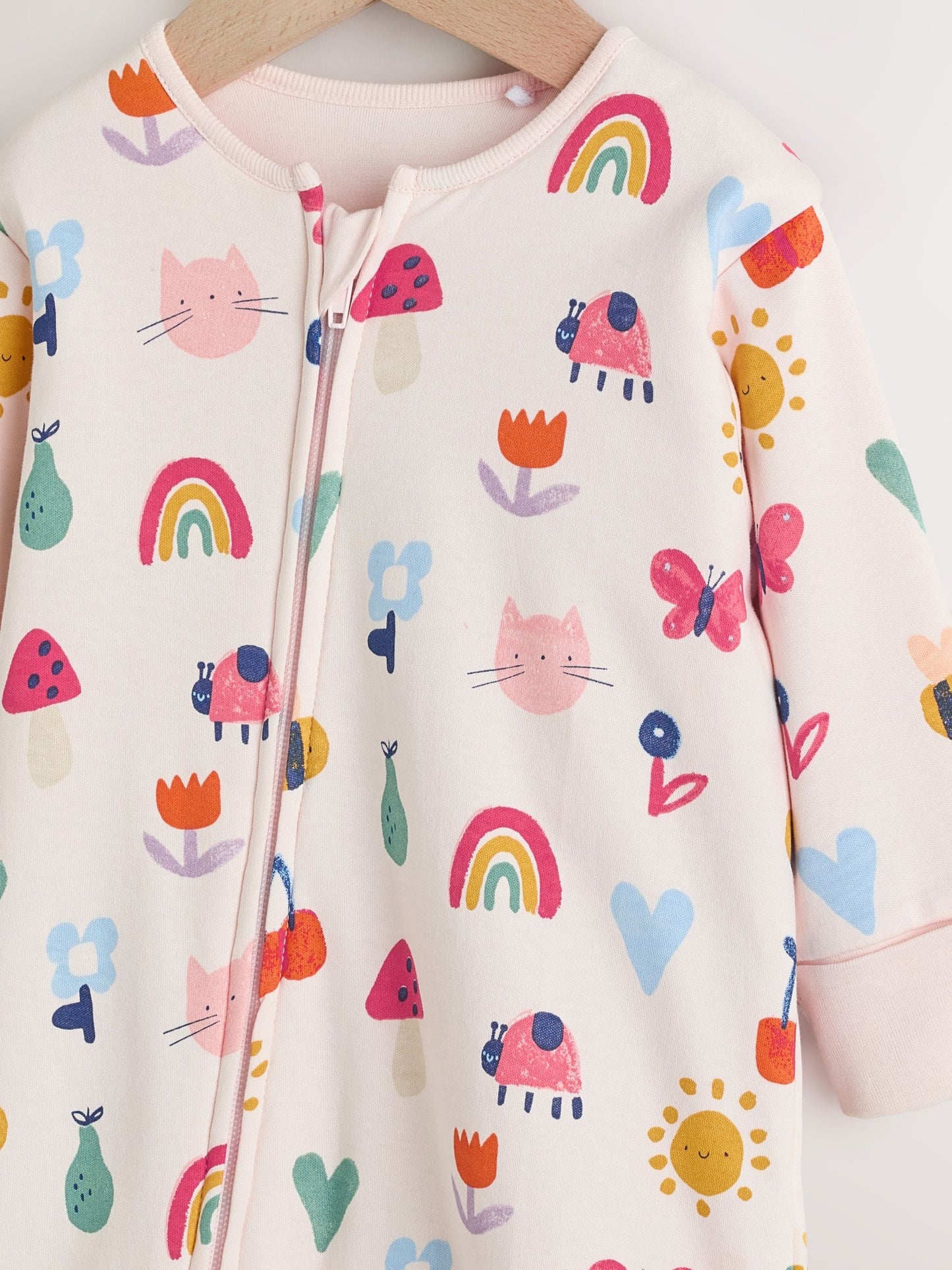 Bright Character 2.5 TOG Wadded Baby Sleepsuit image 7