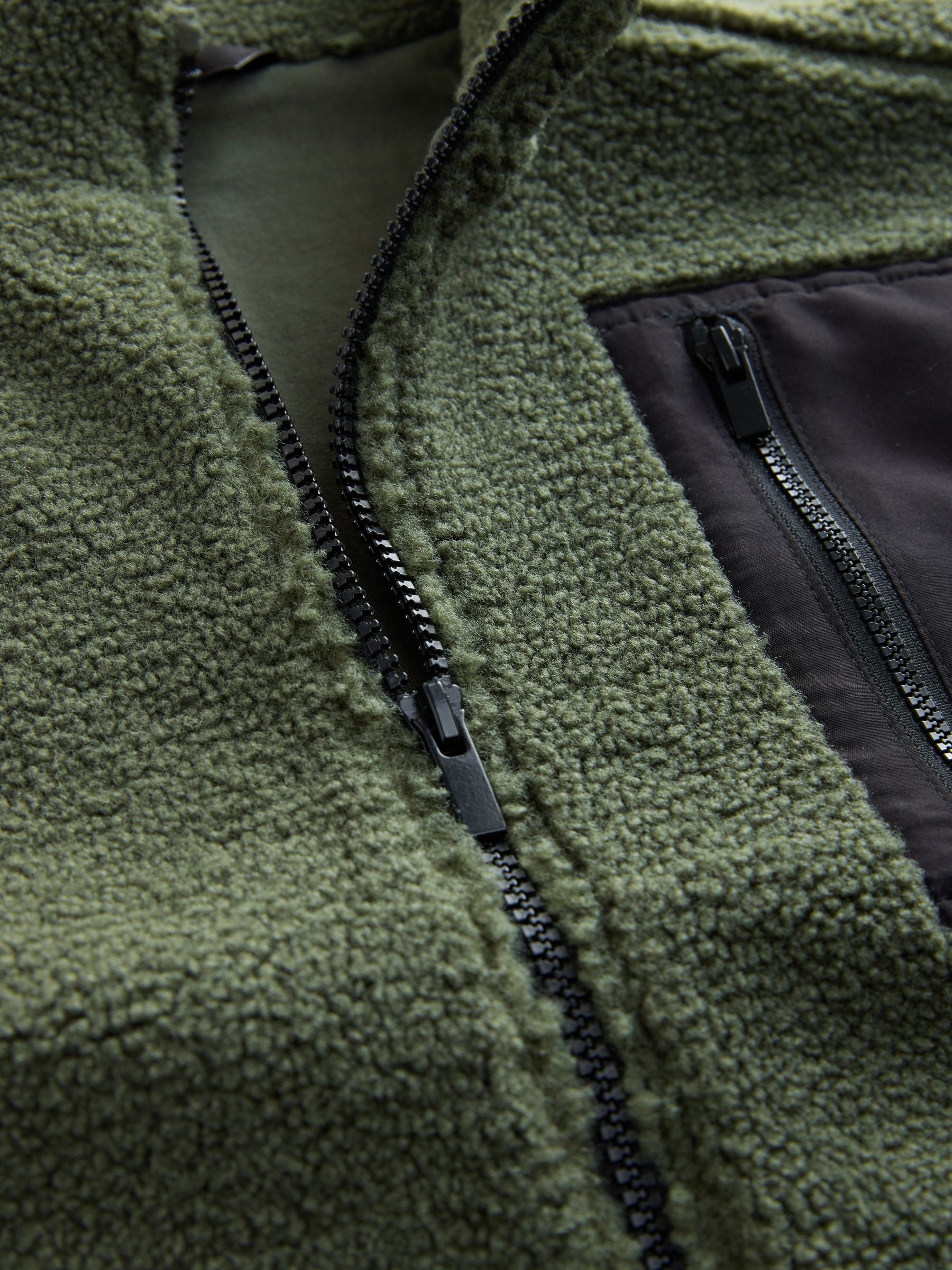 Dsiney Kidz - Green Zip Through Fleece (3-16yrs) image 4