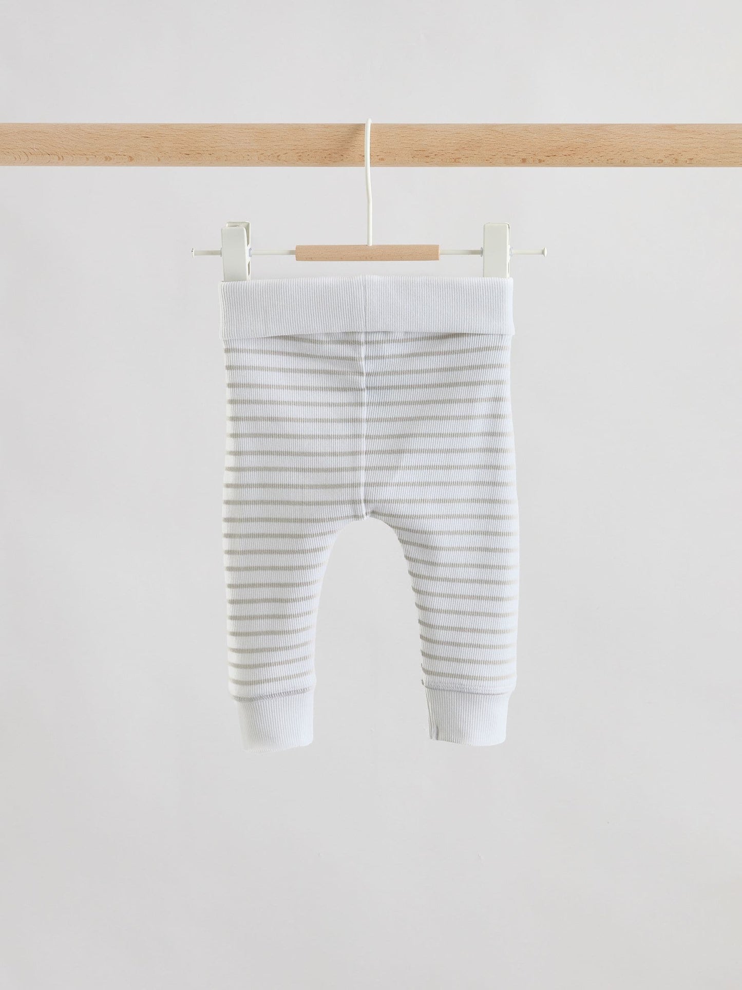 White Jersey Jacket Bodysuit and Leggings 3 Piece Baby Set (0mths-2yrs) image 7