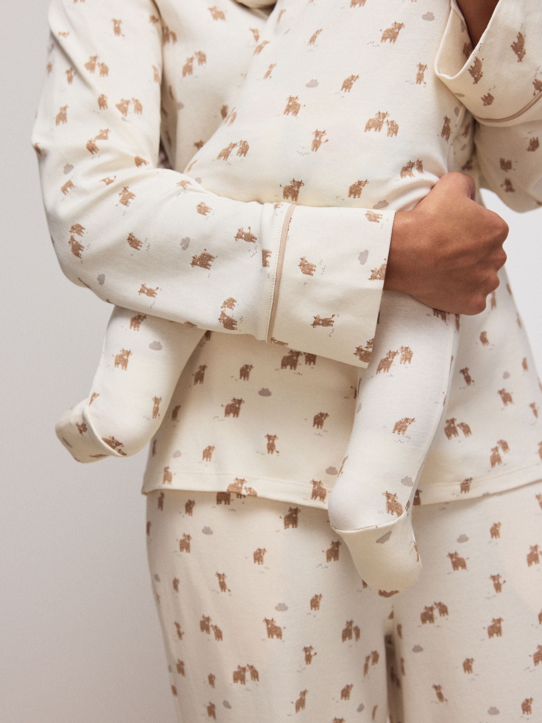 Neutral Hamish Two Way Zip Baby Sleepsuits 3 Pack (0-2yrs) image 5