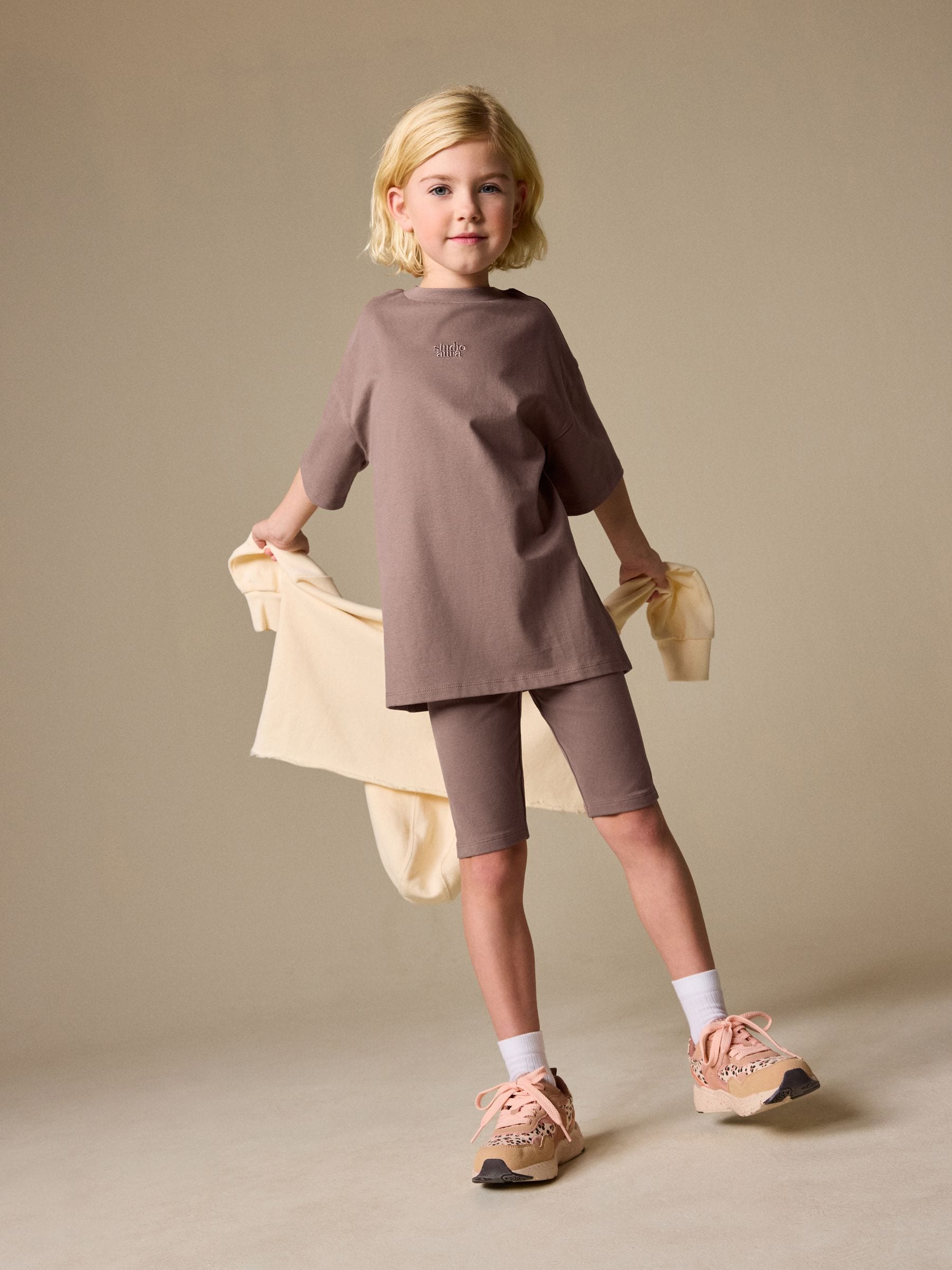 Dsiney Kidz - Brown Studio Aura Oversized T-Shirt Cycling Shorts Set (3-16yrs) image 1