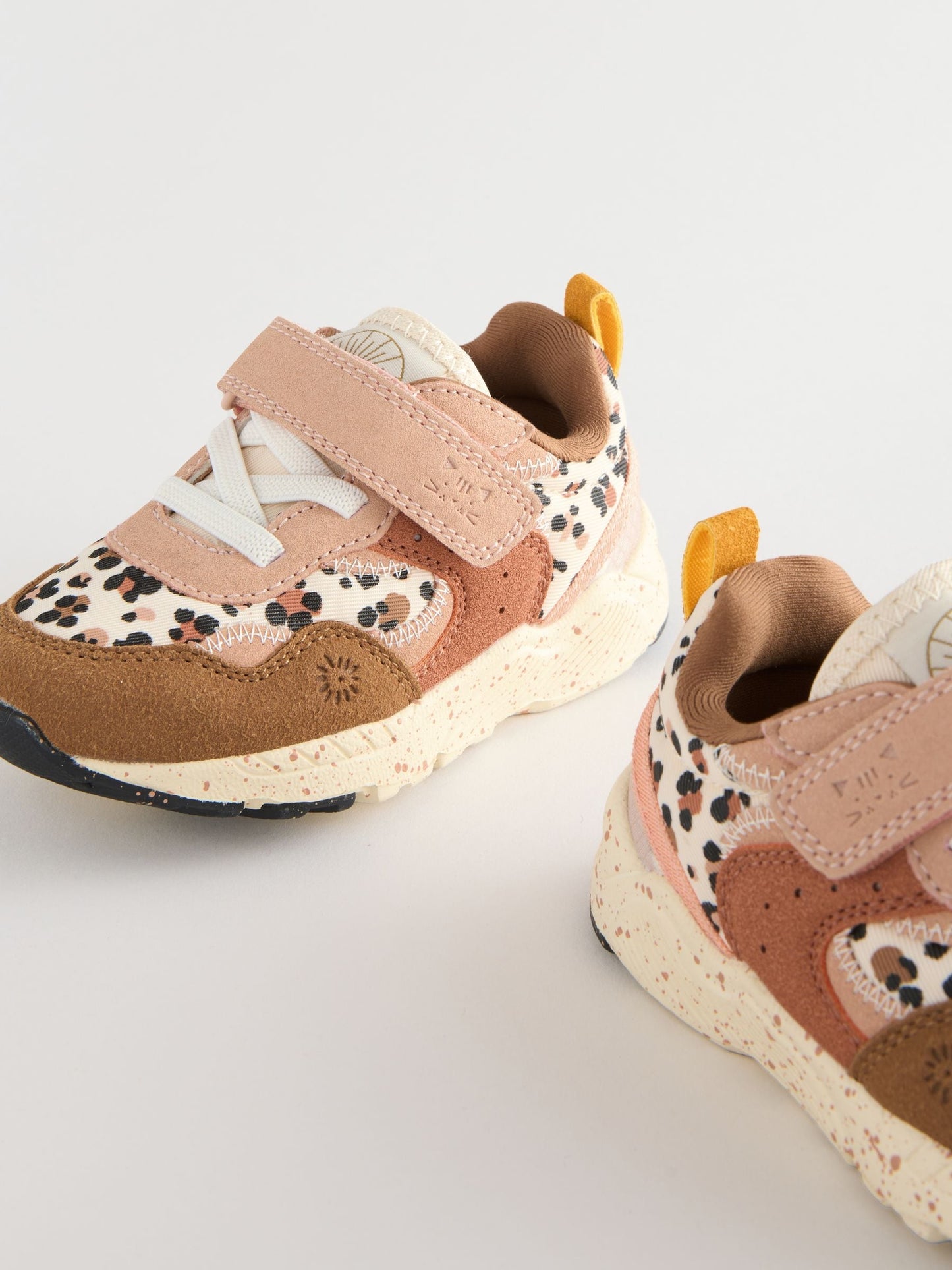 Neutral Animal Wide Fit (G) Elastic Lace Touch Fasten Trainers image 6