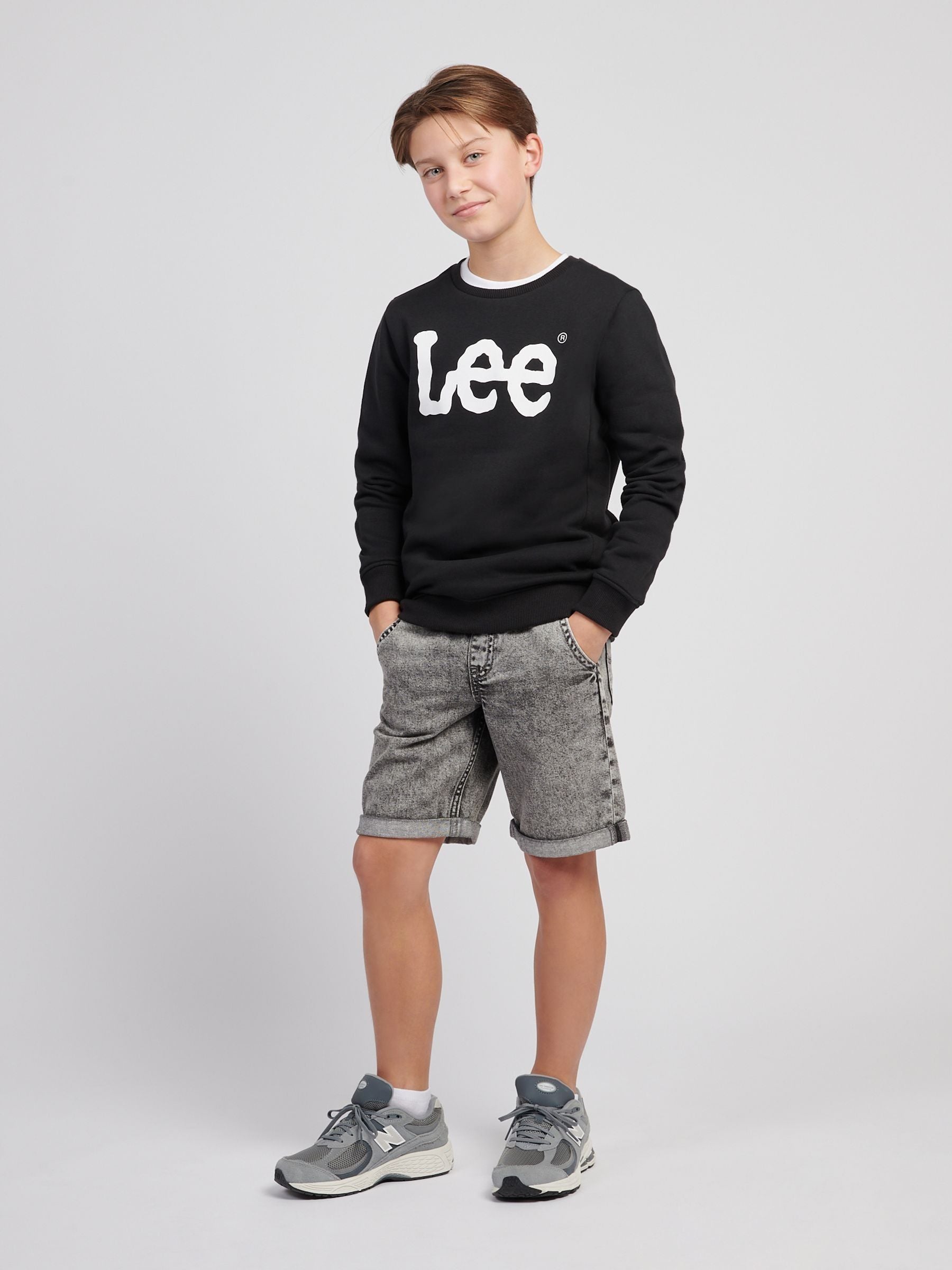 Dsiney Kidz - Lee Black Wobbly Graphic Print Crew Sweatshirt image 3