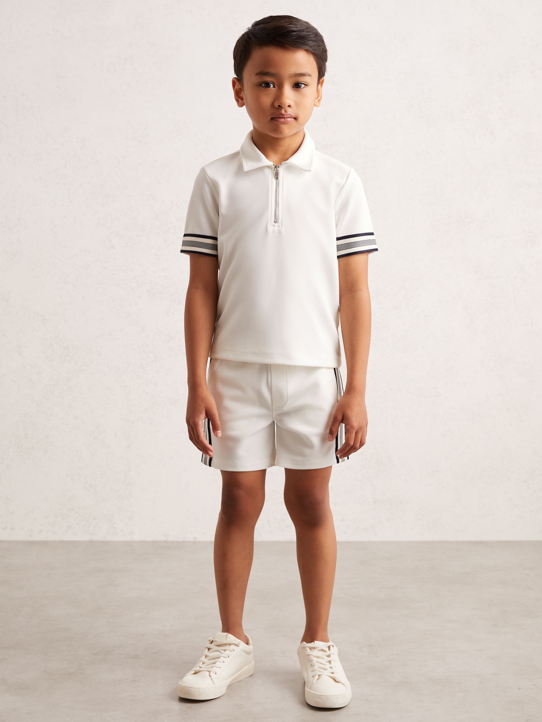 Dsiney Kidz - Reiss White Wills 3-9 yrs Textured Half Zip Polo Shirt image 3