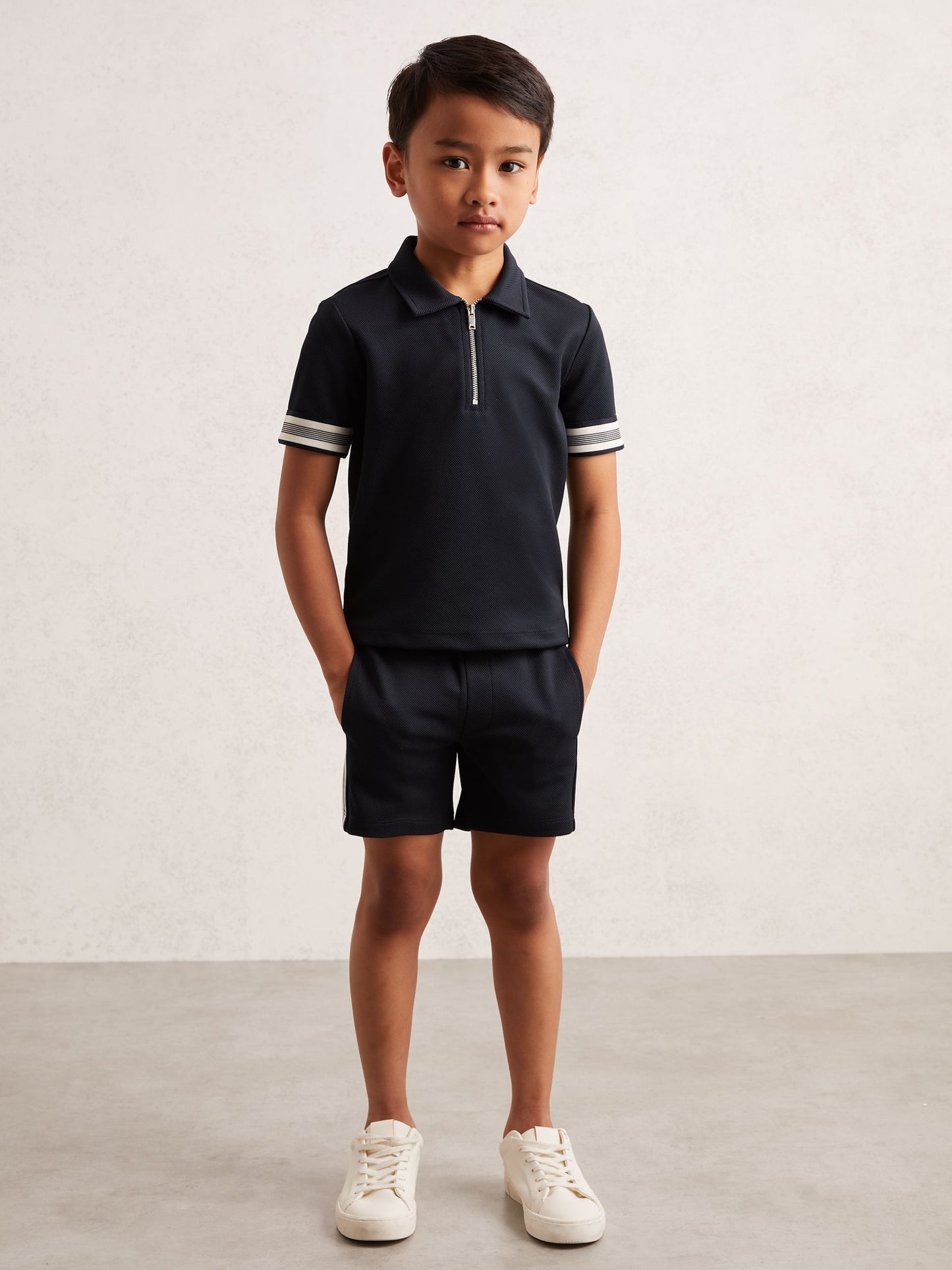 Dsiney Kidz - Reiss Navy Blue Wills 3-9 yrs Textured Half Zip Polo Shirt image 1