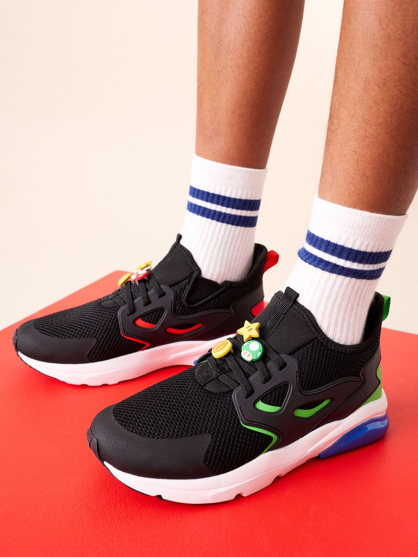 Black Mario Elastic Lace Trainers image 1