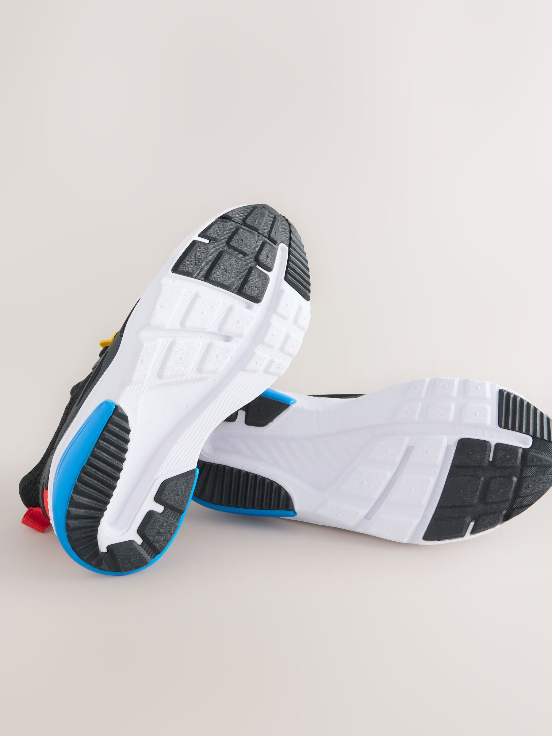 Black Mario Elastic Lace Trainers image 6