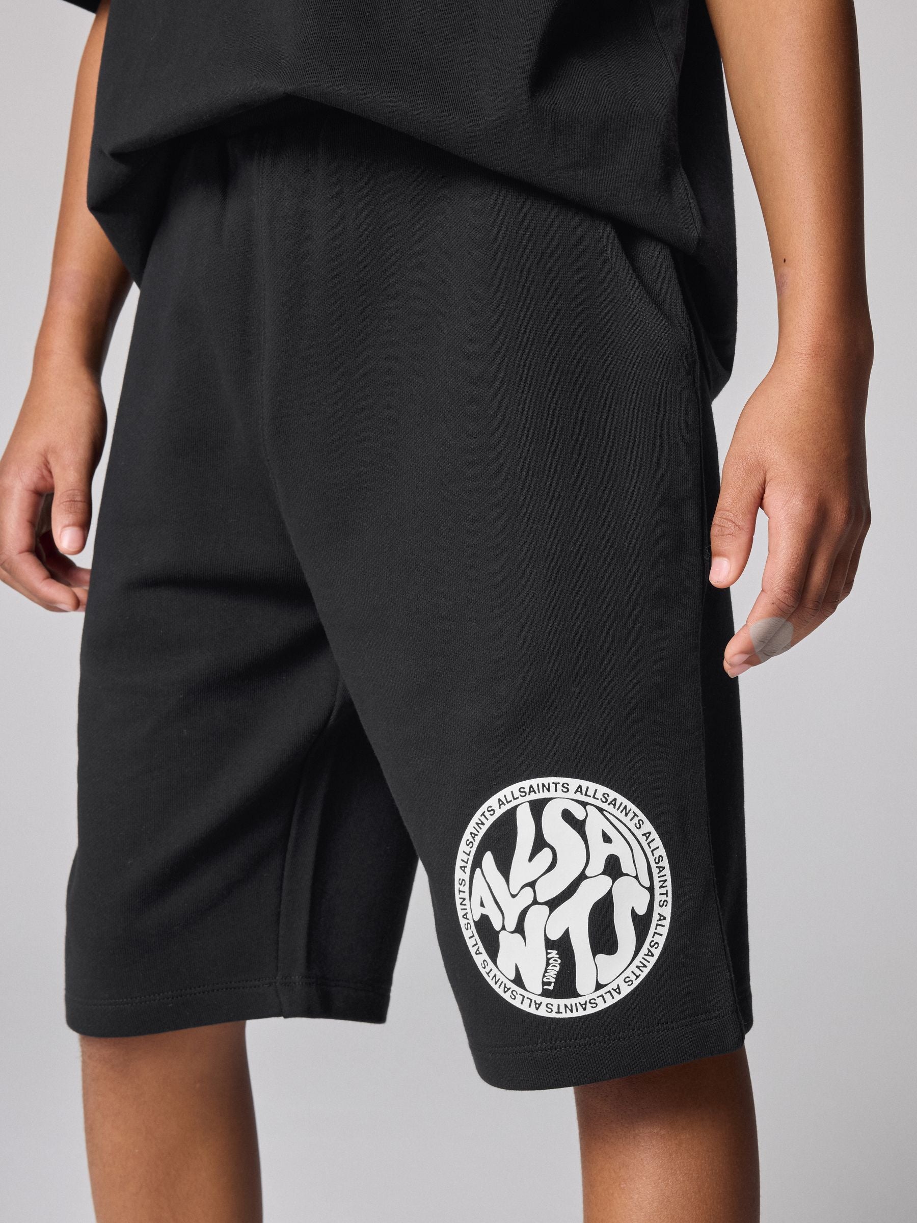 Dsiney Kidz - smALLSAINTS Black Distortion T-Shirt and Sweat Shorts Set image 11