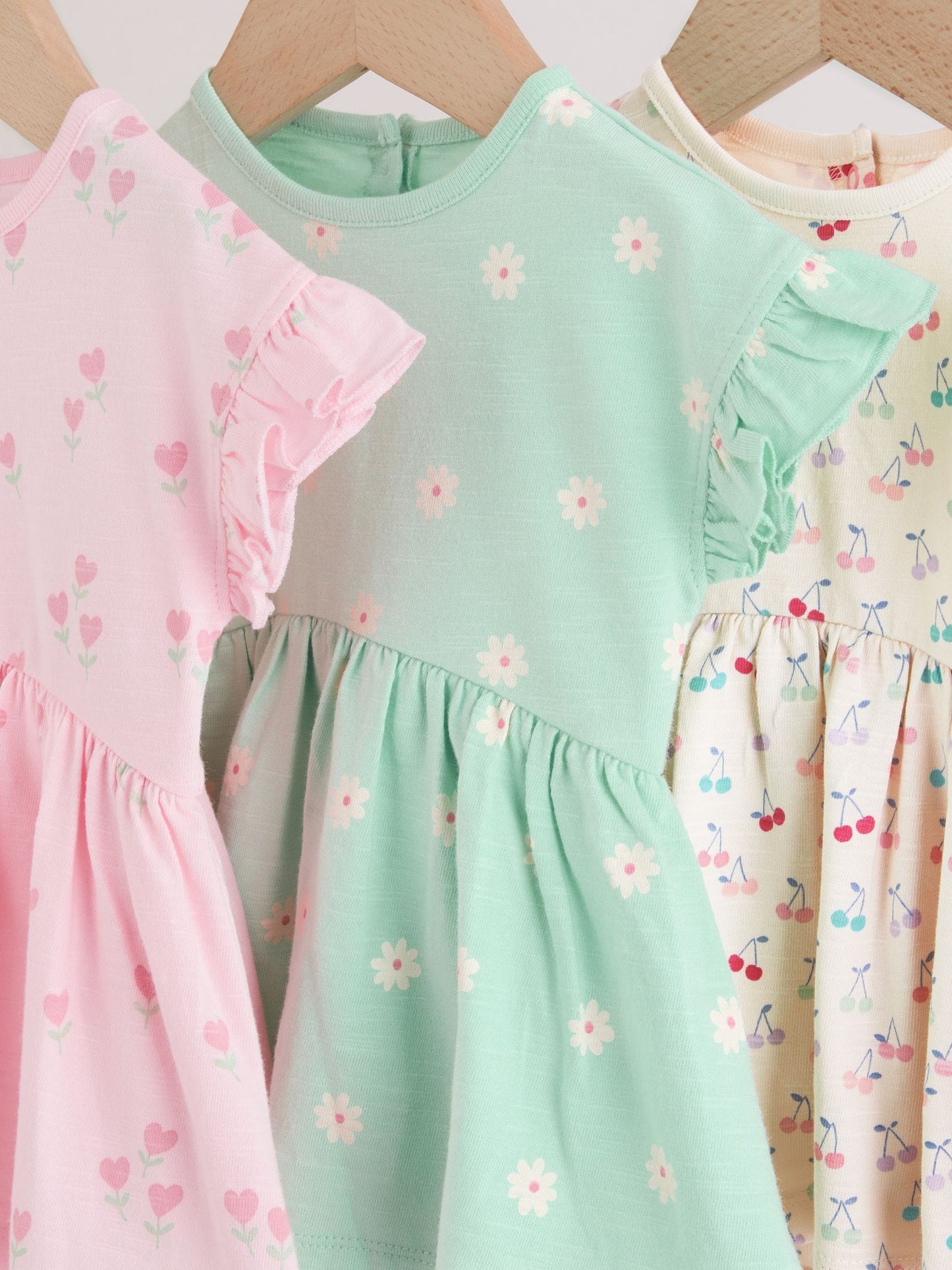 Pink Heart Printed Jersey Baby Rompers 3 Pack image 8