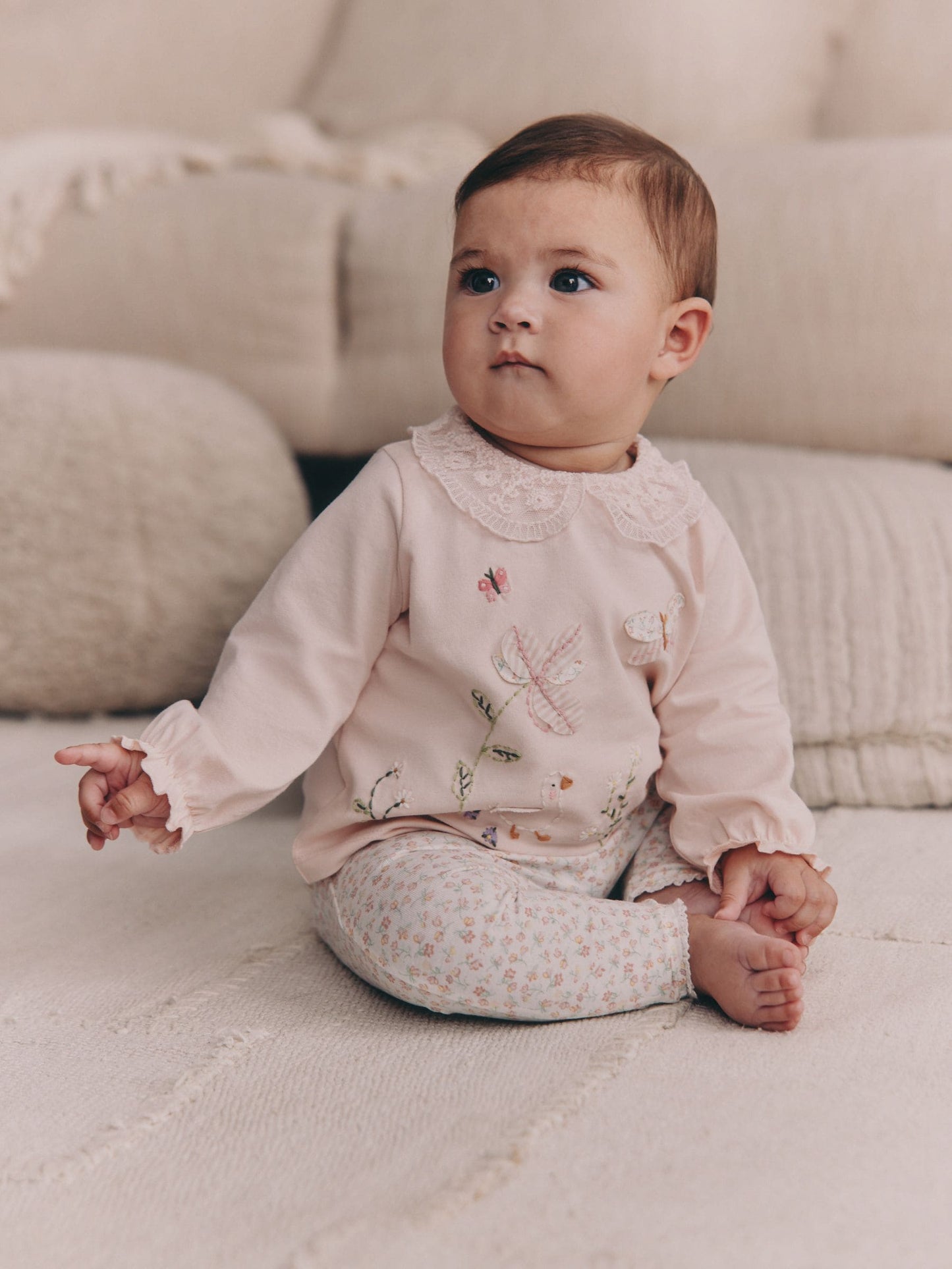 Pink Bunny Long Sleeve Top and Legging Baby 2 Piece Set (0mths-2yrs) image 2