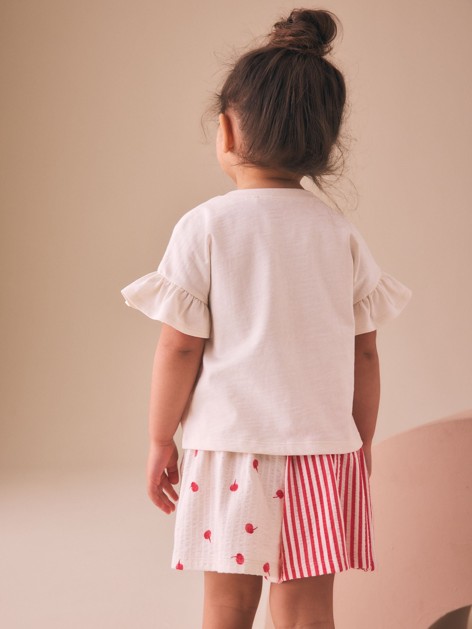 Ecru White Bunny Cherry Short Sleeve T-Shirt and Shorts Set (3mths-7yrs) image 2