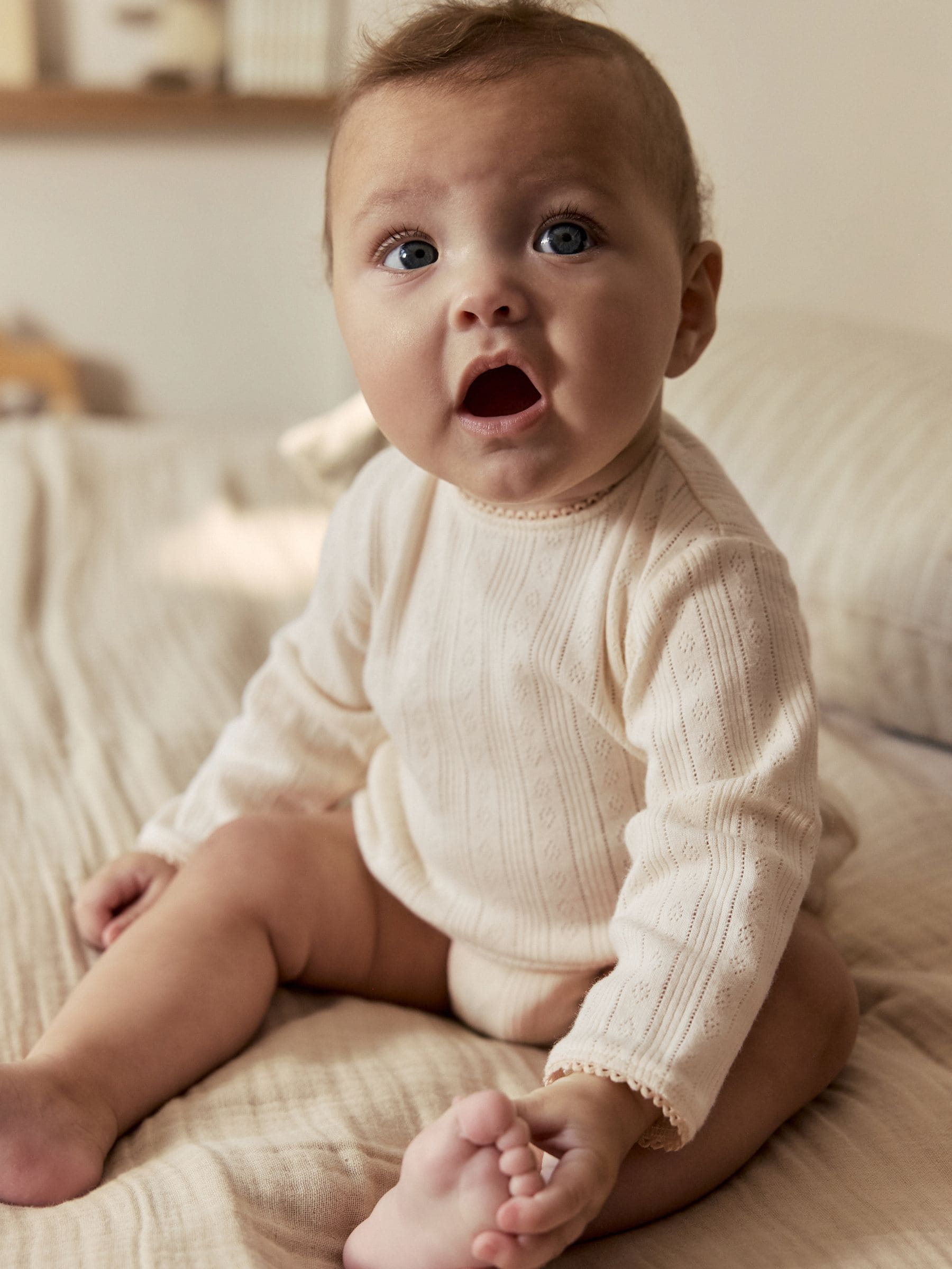 Ecru Pointelle Bodysuit Leggings And Cardigan Baby Set 3 Piece (0-9mths) image 3