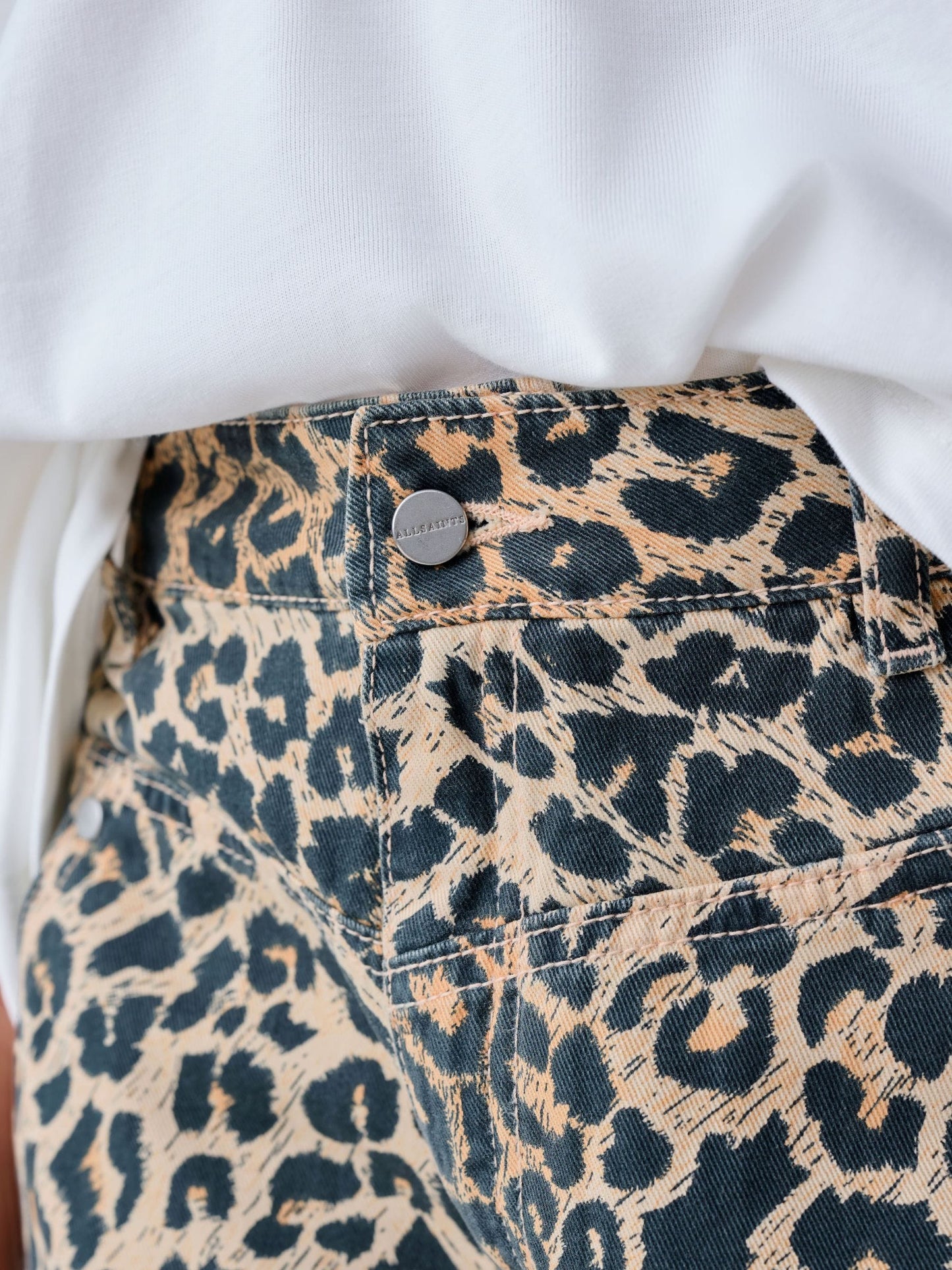 Dsiney Kidz - smALLSAINTS Leopard Emmy High Waisted Denim Shorts image 3